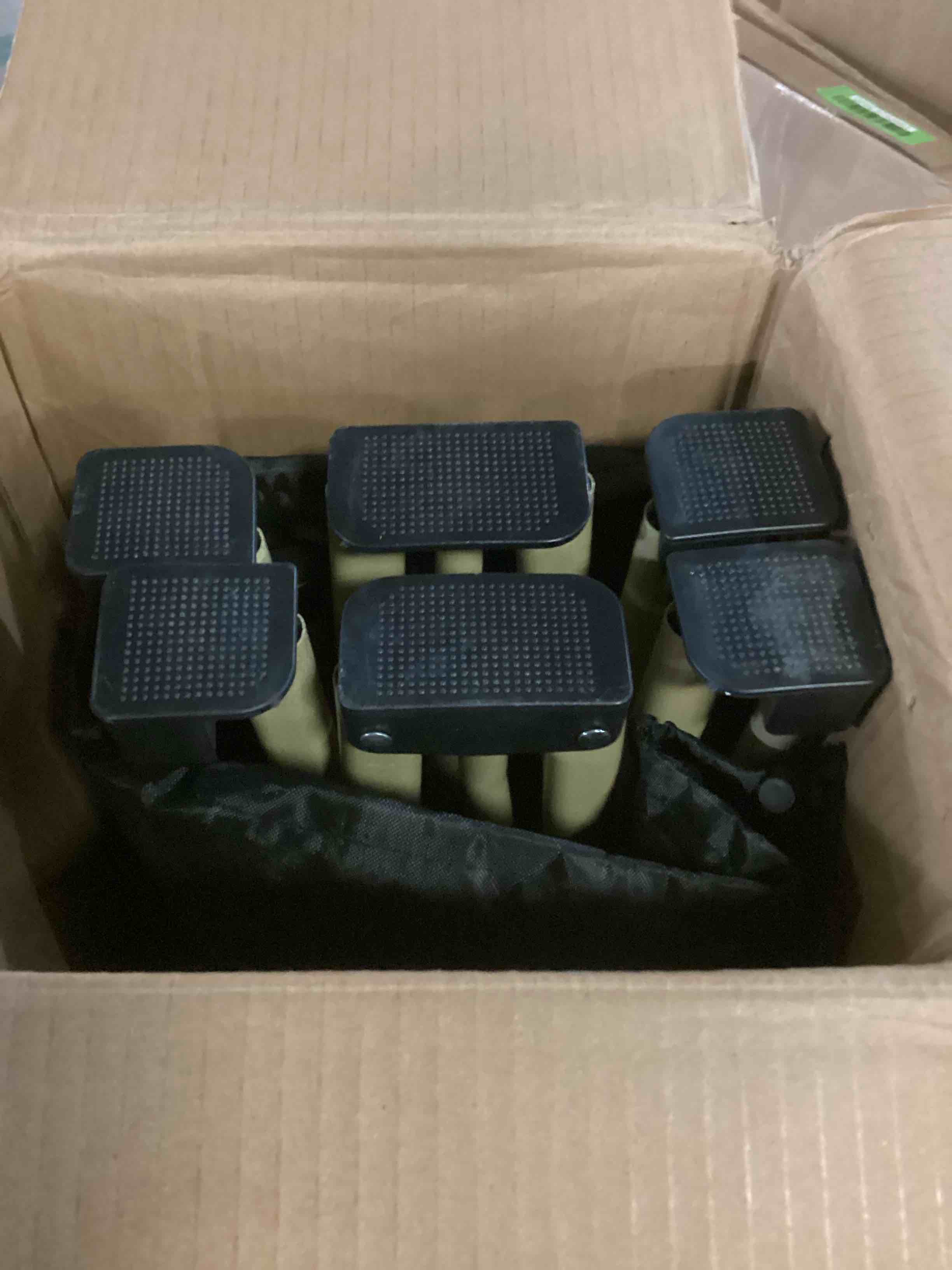 https://s3.amazonaws.com/lotting-images-prod/bidfta/GRN5753995_1725449491543.jpeg