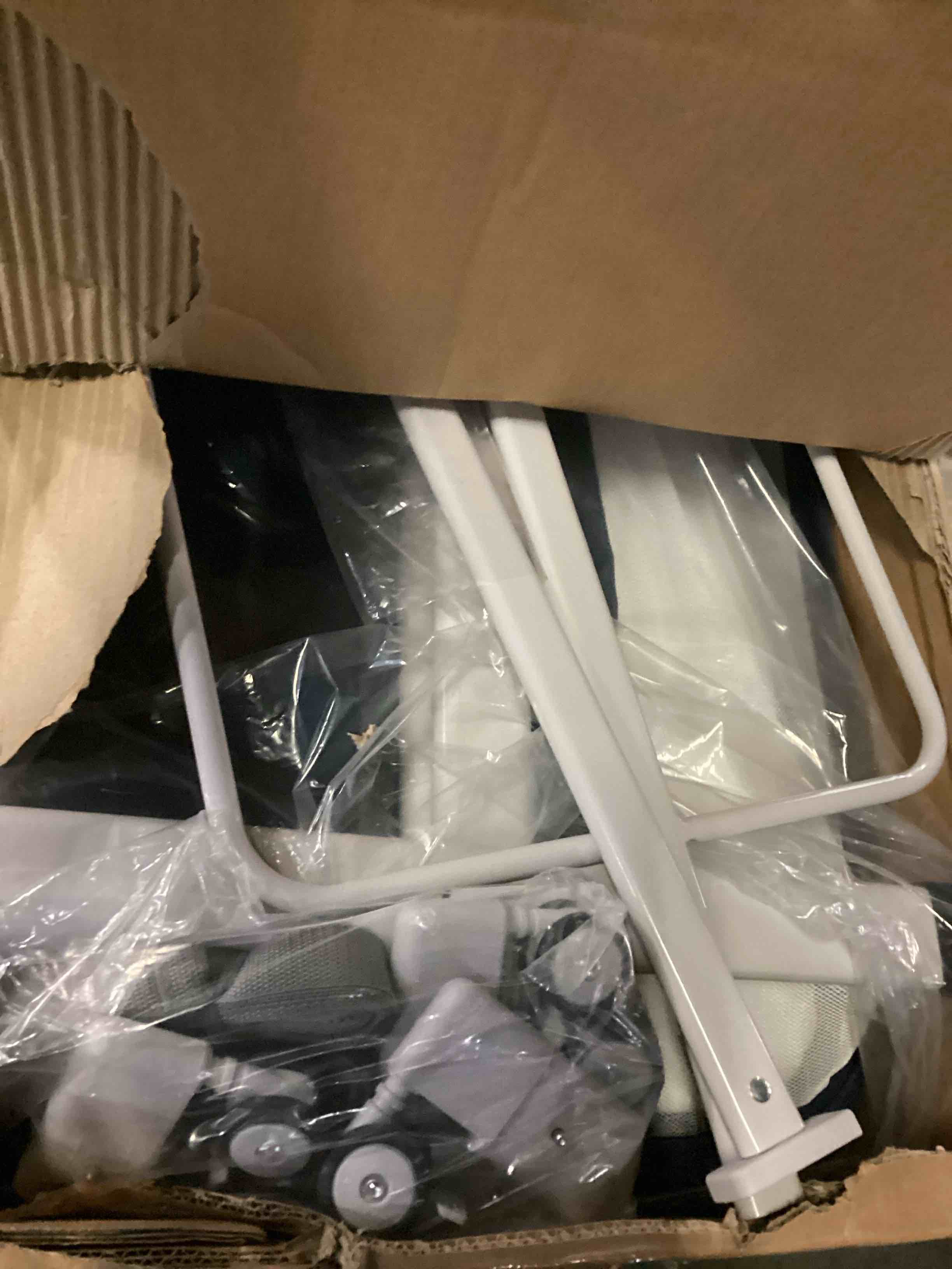 https://s3.amazonaws.com/lotting-images-prod/bidfta/GRN5754258_1725562993871.jpeg