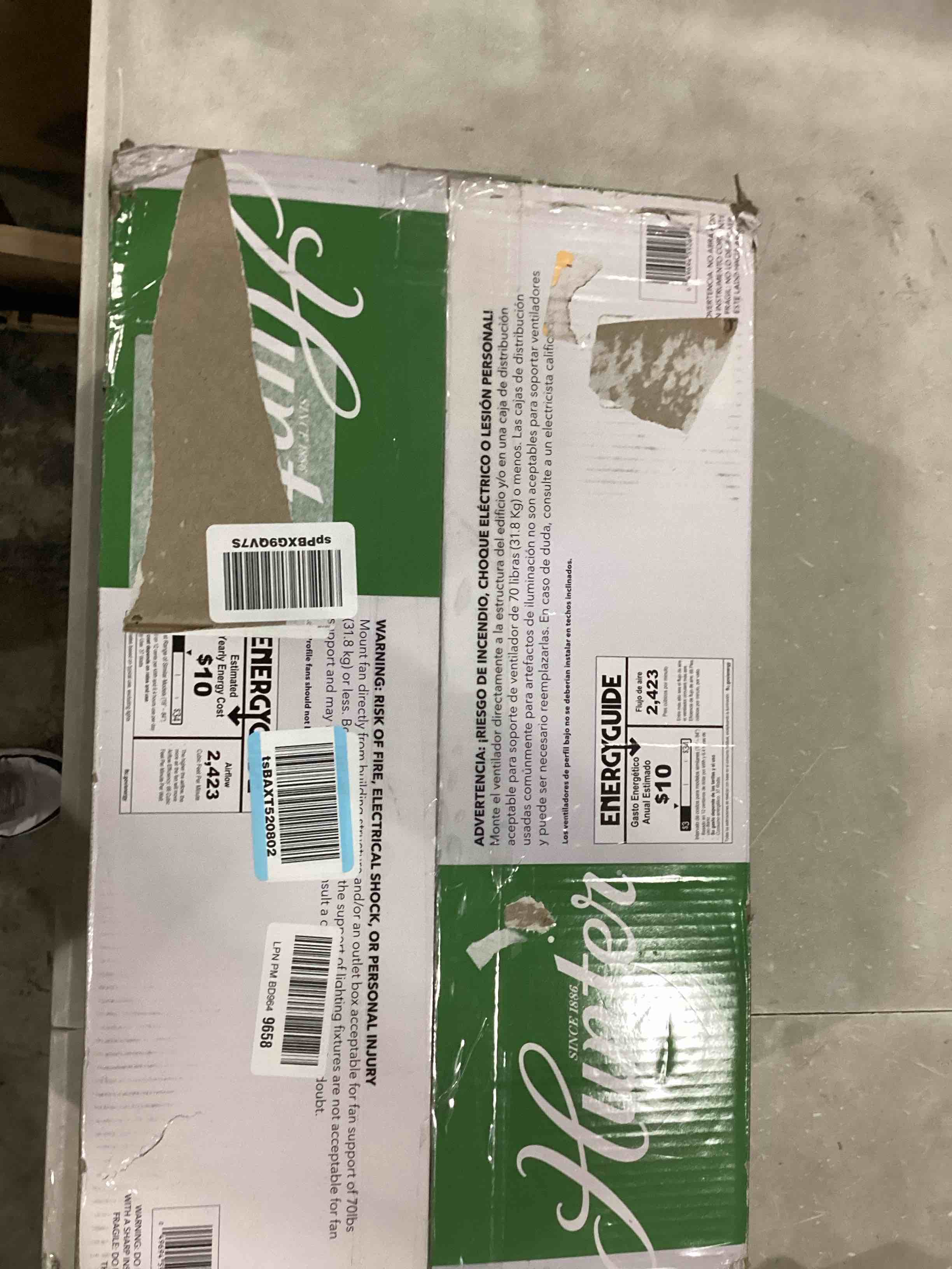 Hunter Indoor Low Profile Ceiling Fan with light and pull chain control