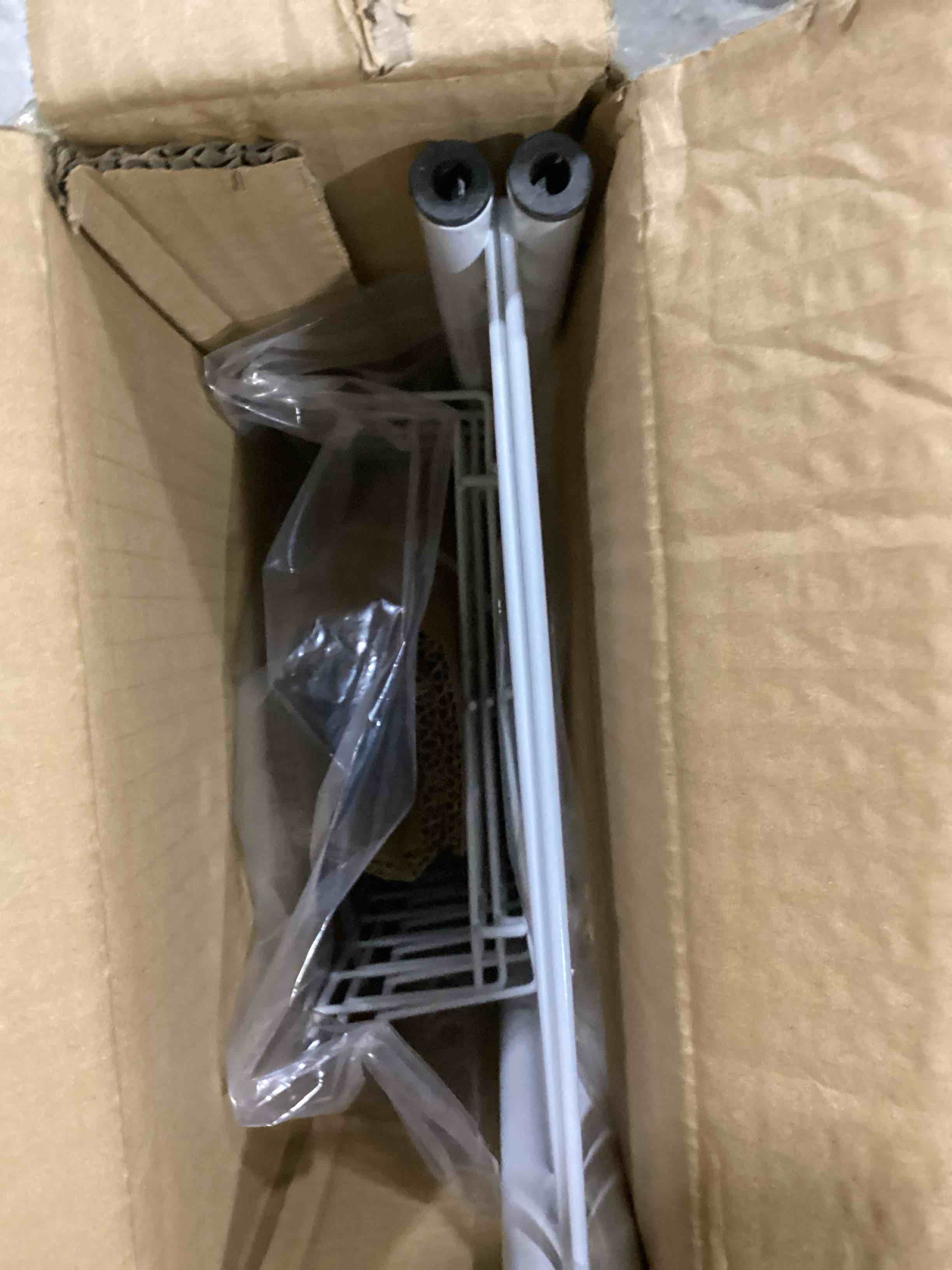 https://s3.amazonaws.com/lotting-images-prod/bidfta/GRN5754902_1726847300480.jpeg