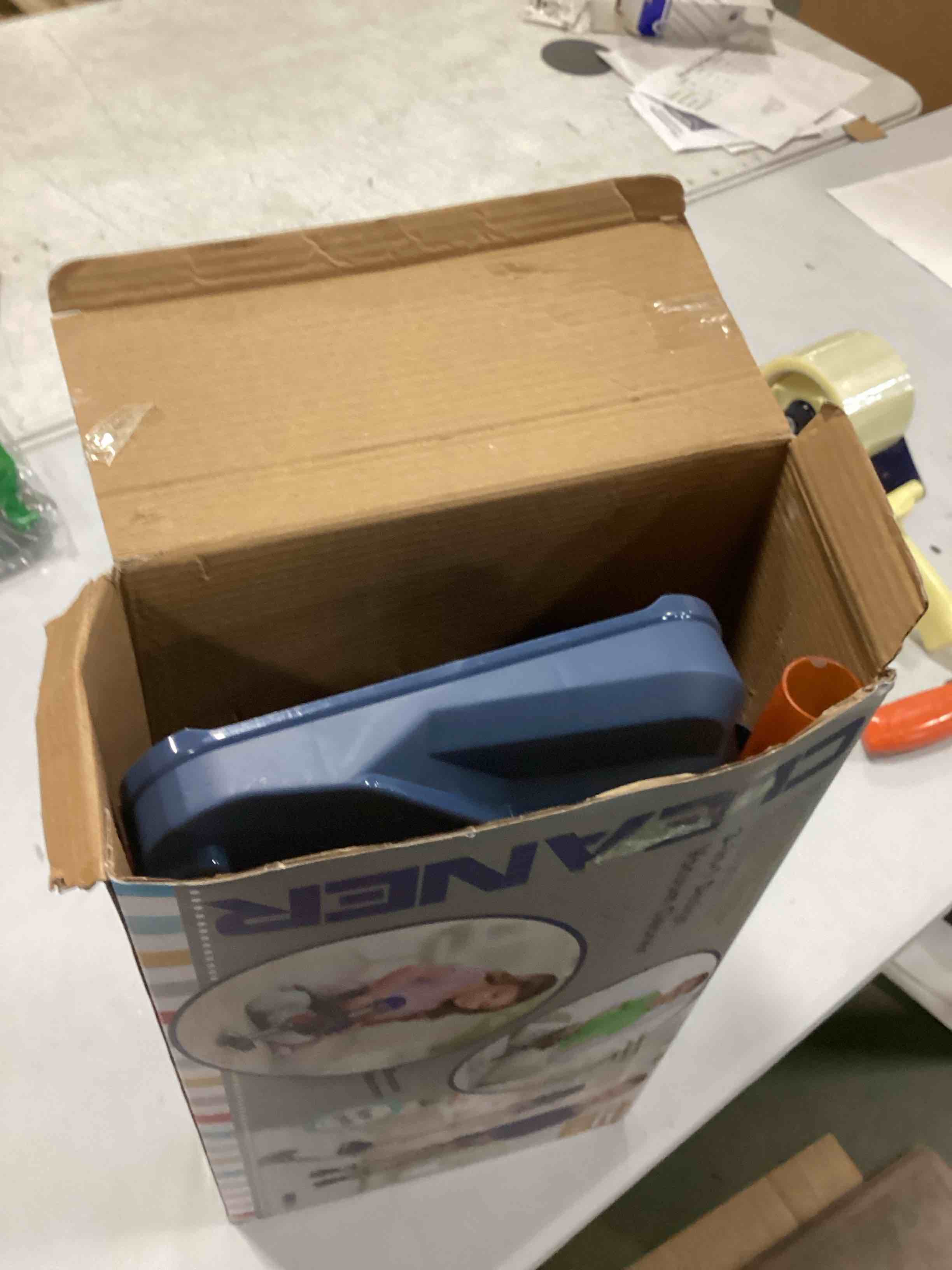 https://s3.amazonaws.com/lotting-images-prod/bidfta/GRN5756991_1715705571391.jpeg