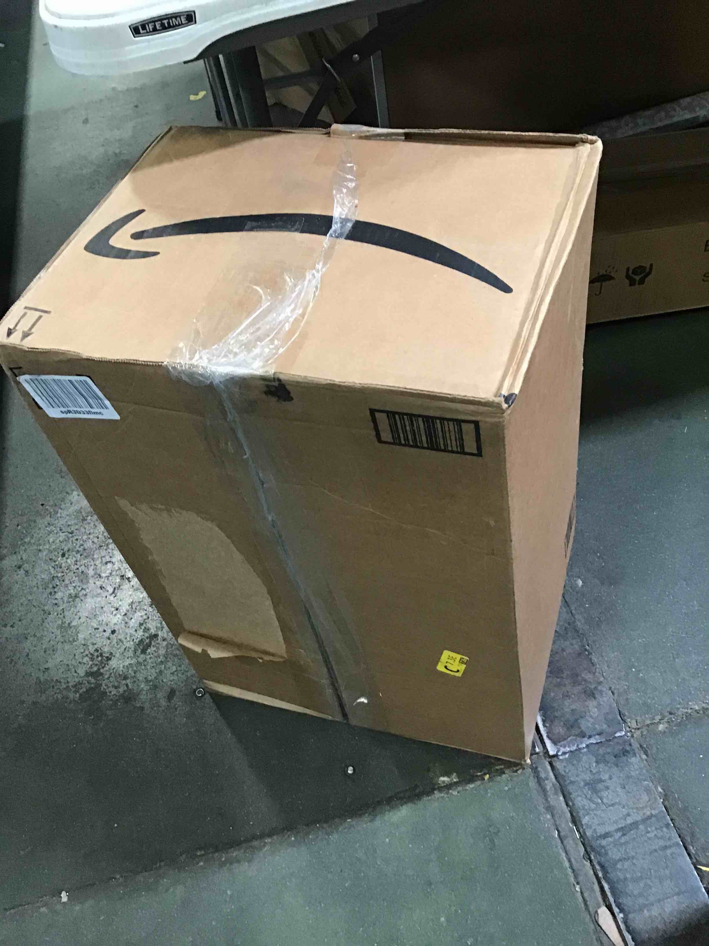 https://s3.amazonaws.com/lotting-images-prod/bidfta/GRN5758293_1715355432859.jpeg