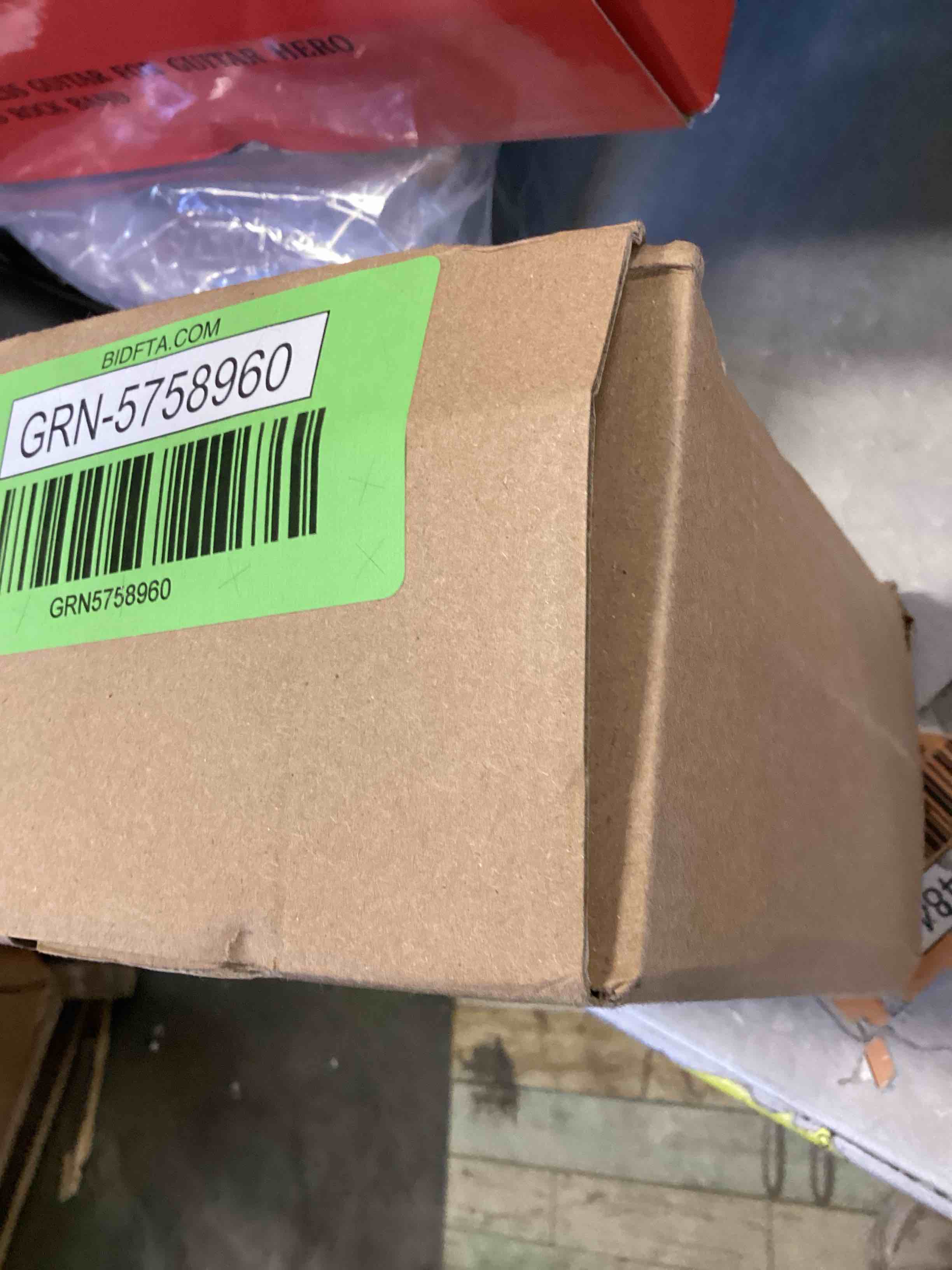 https://s3.amazonaws.com/lotting-images-prod/bidfta/GRN5758960_1714396301197.jpeg
