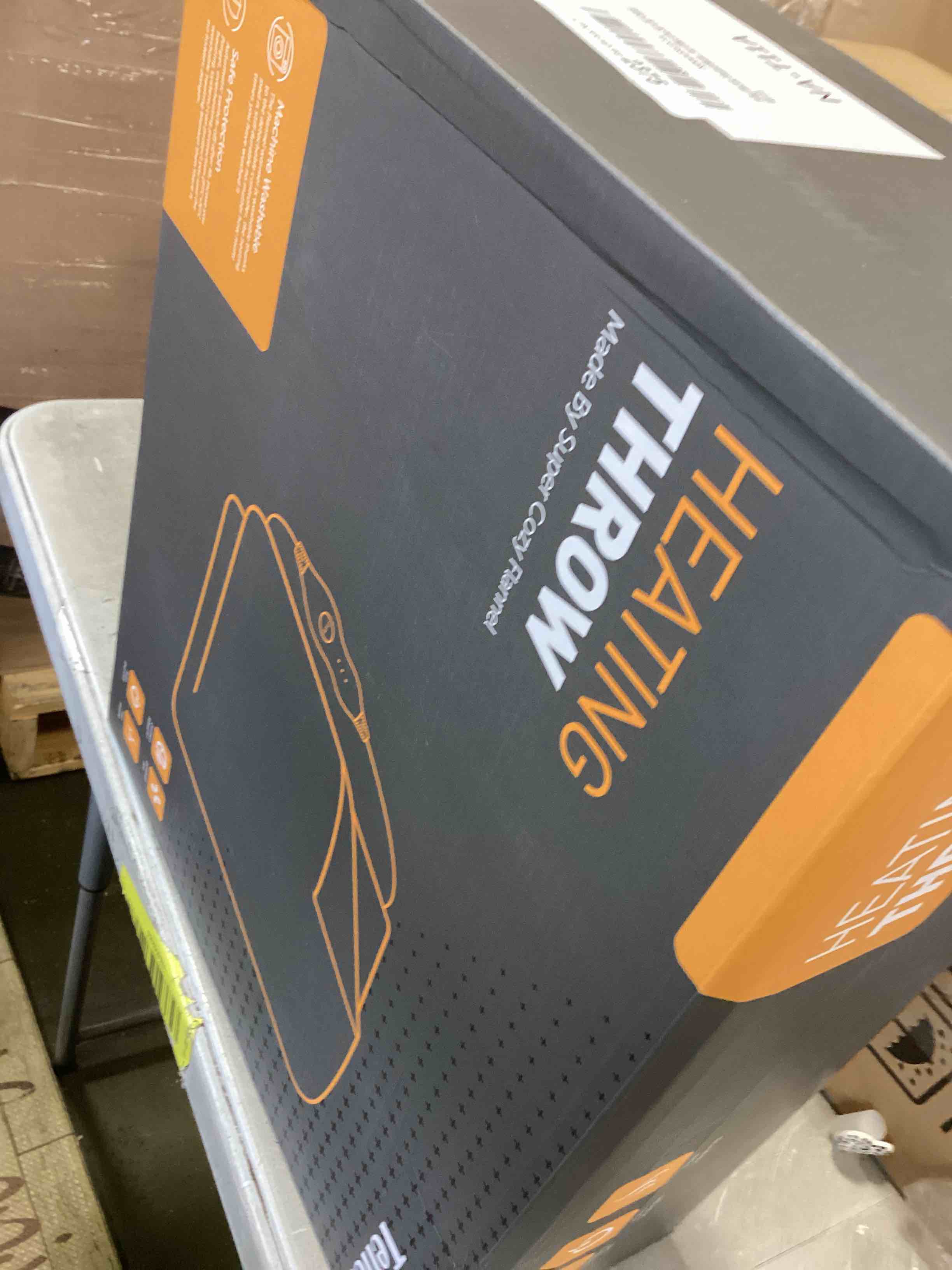 https://s3.amazonaws.com/lotting-images-prod/bidfta/GRN5759484_1714567606428.jpeg