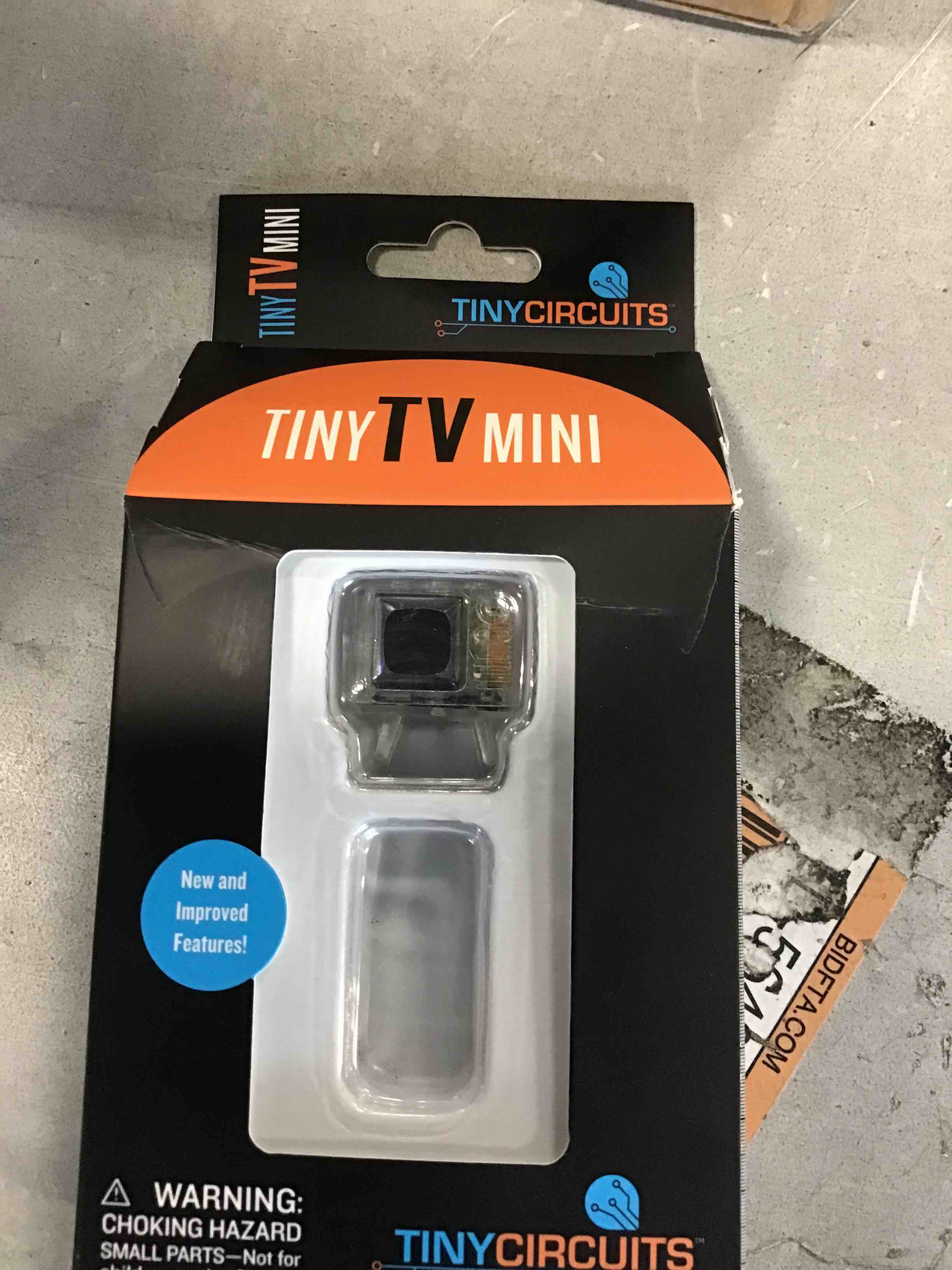 https://s3.amazonaws.com/lotting-images-prod/bidfta/GRN5760109_1714766837915.jpeg
