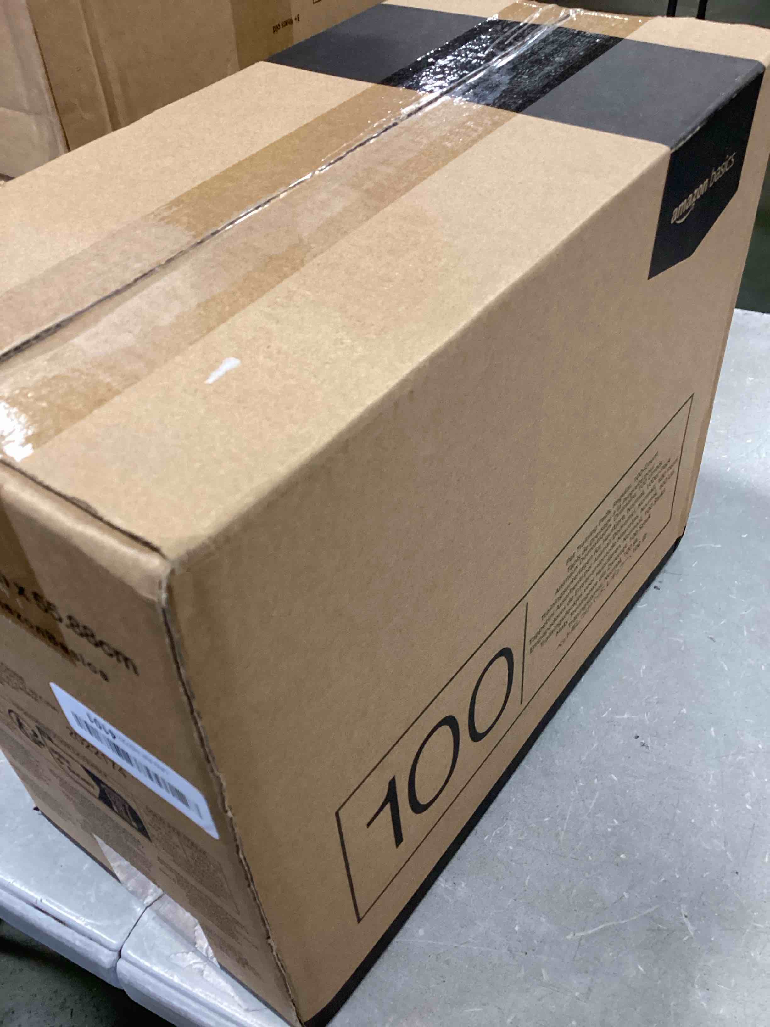 https://s3.amazonaws.com/lotting-images-prod/bidfta/GRN5760132_1714997818822.jpeg