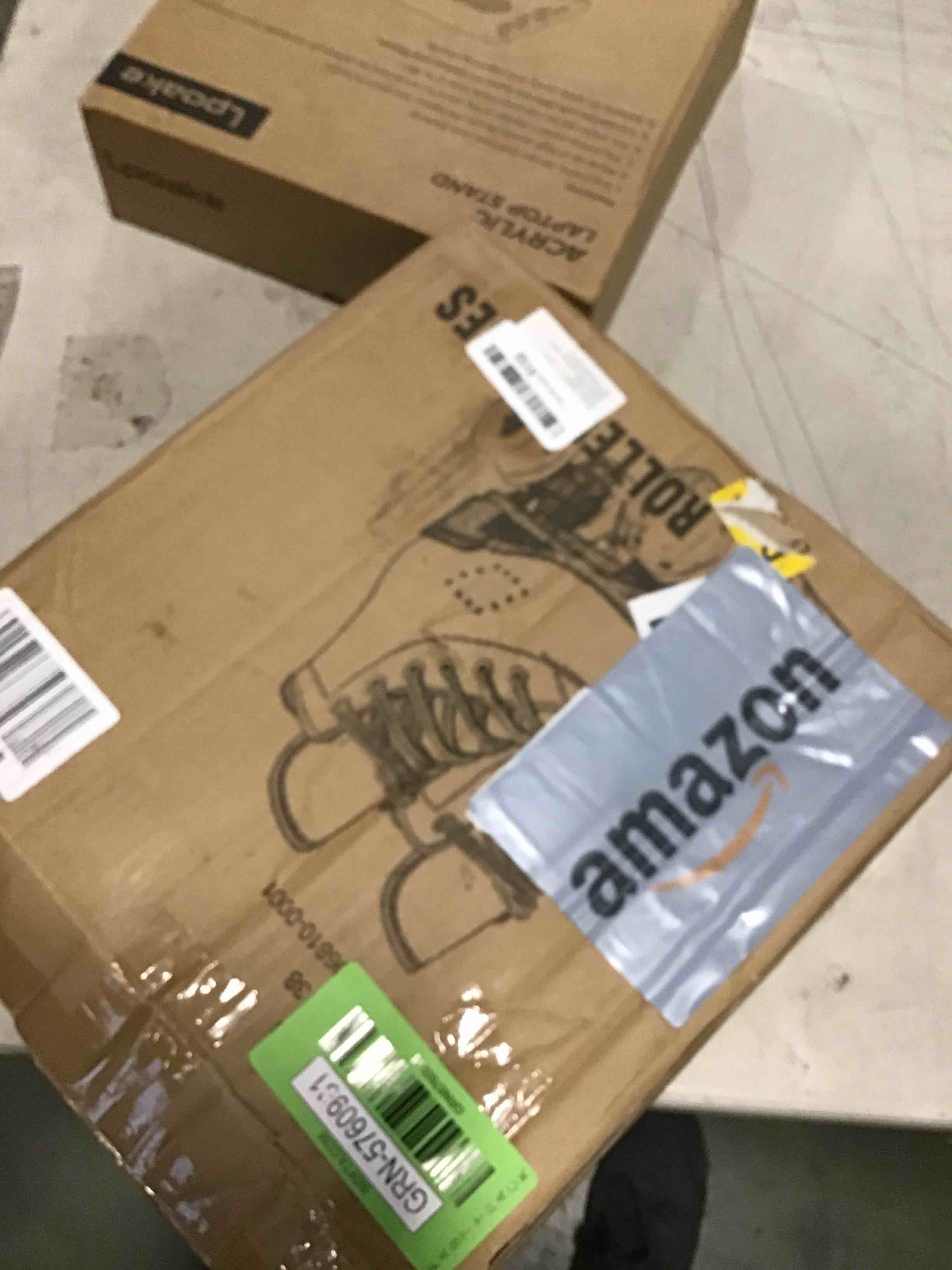 https://s3.amazonaws.com/lotting-images-prod/bidfta/GRN5760981_1719405882455.jpeg
