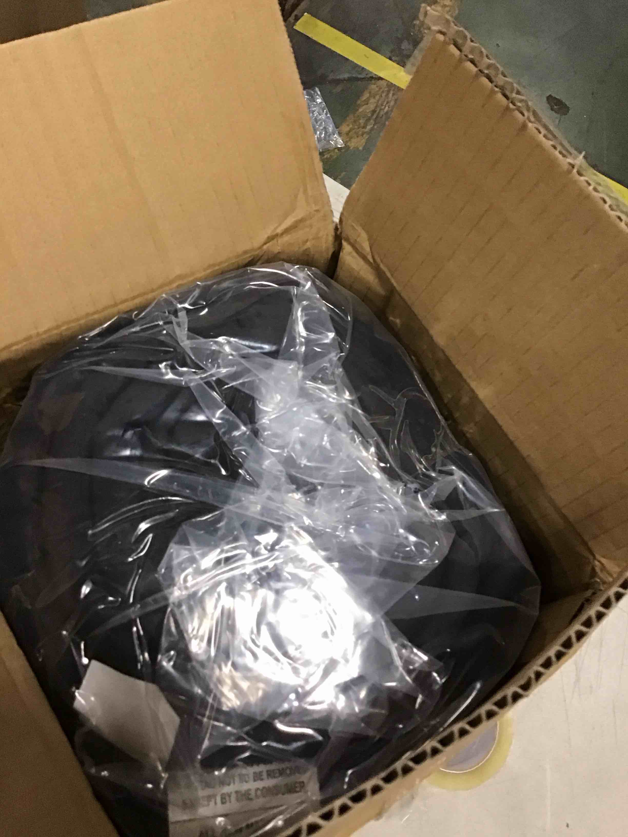 https://s3.amazonaws.com/lotting-images-prod/bidfta/GRN5760983_1719406074852.jpeg