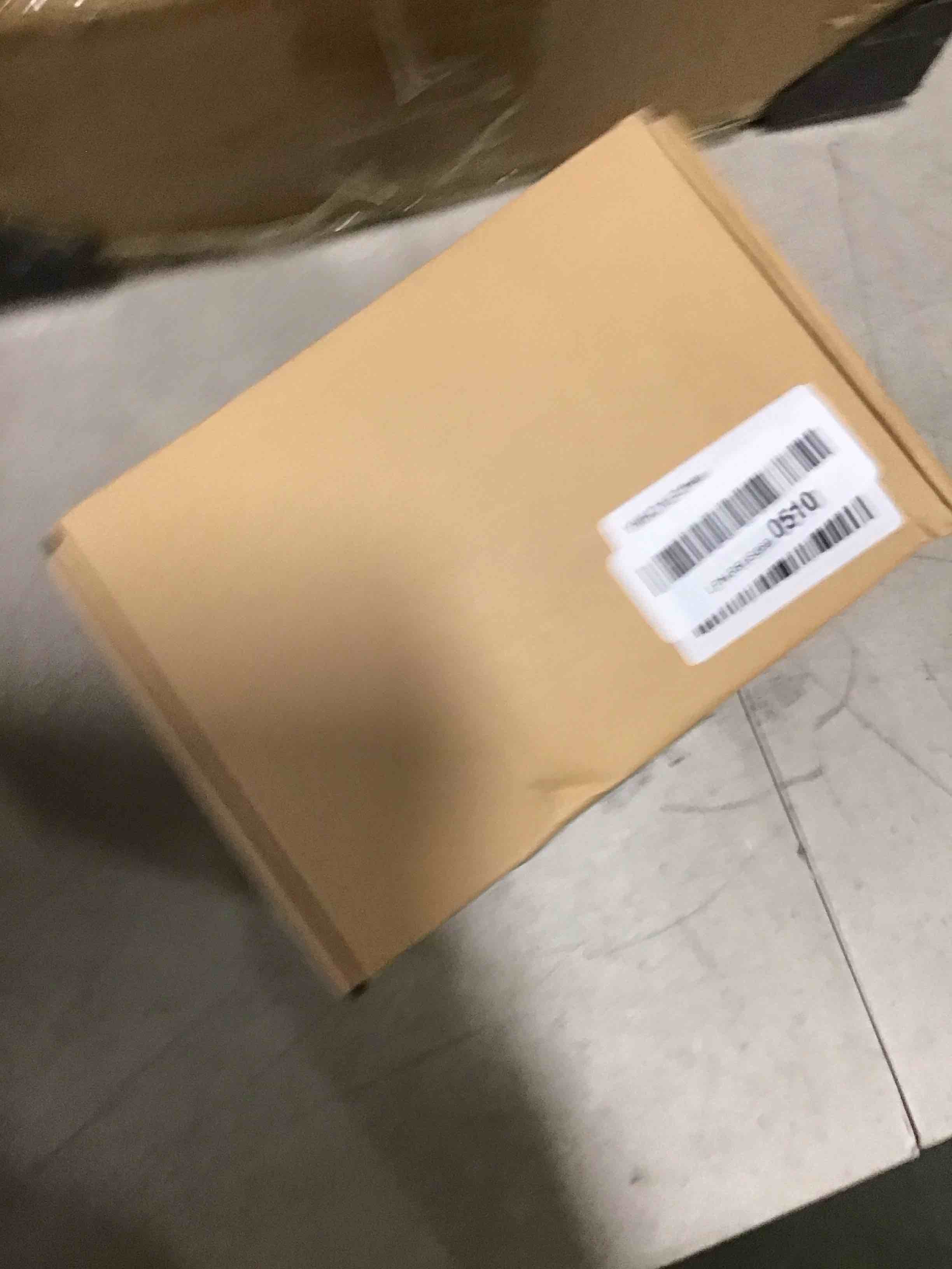 https://s3.amazonaws.com/lotting-images-prod/bidfta/GRN5760991_1719406827350.jpeg