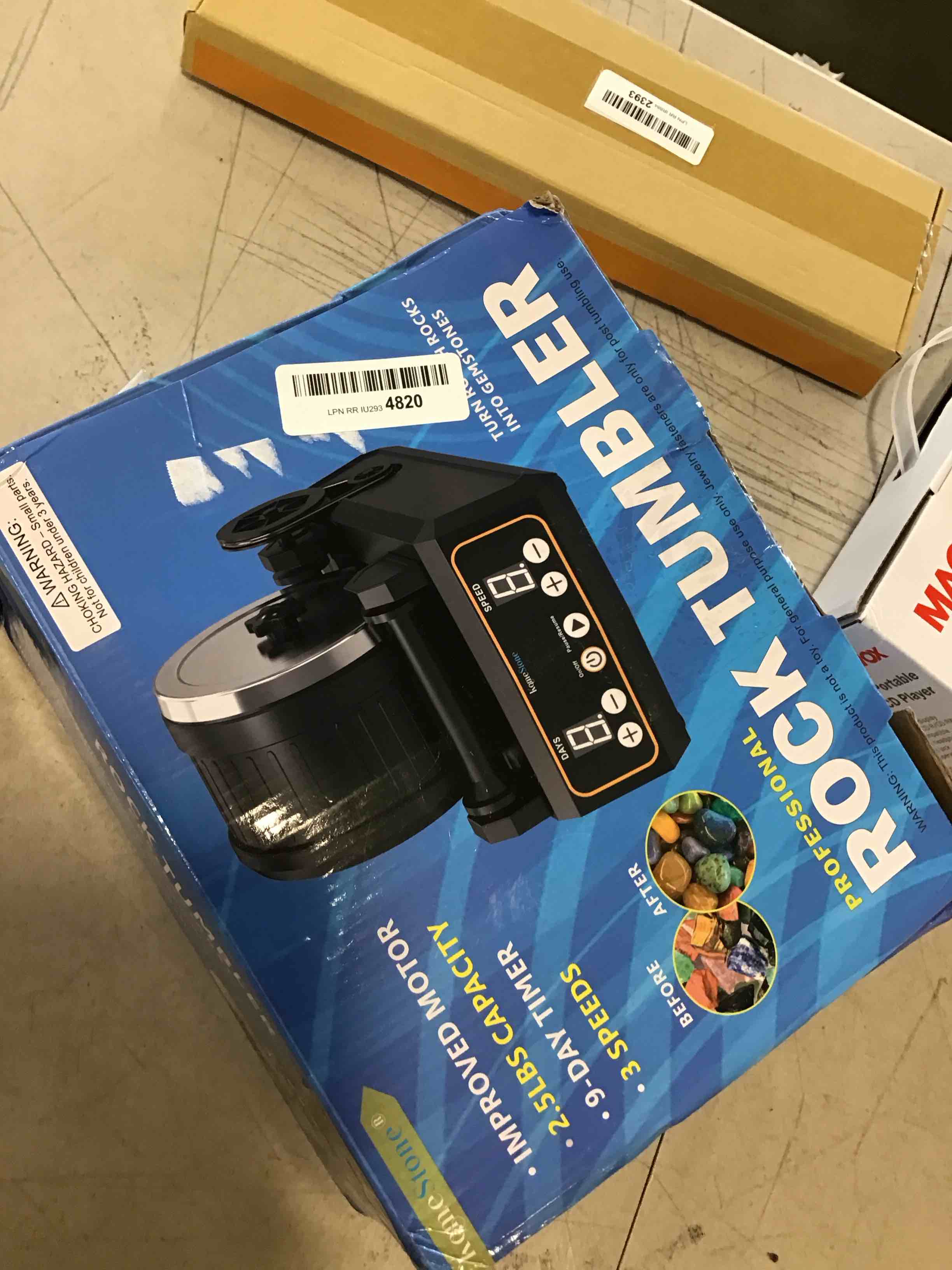 https://s3.amazonaws.com/lotting-images-prod/bidfta/GRN5761136_1719422225999.jpeg