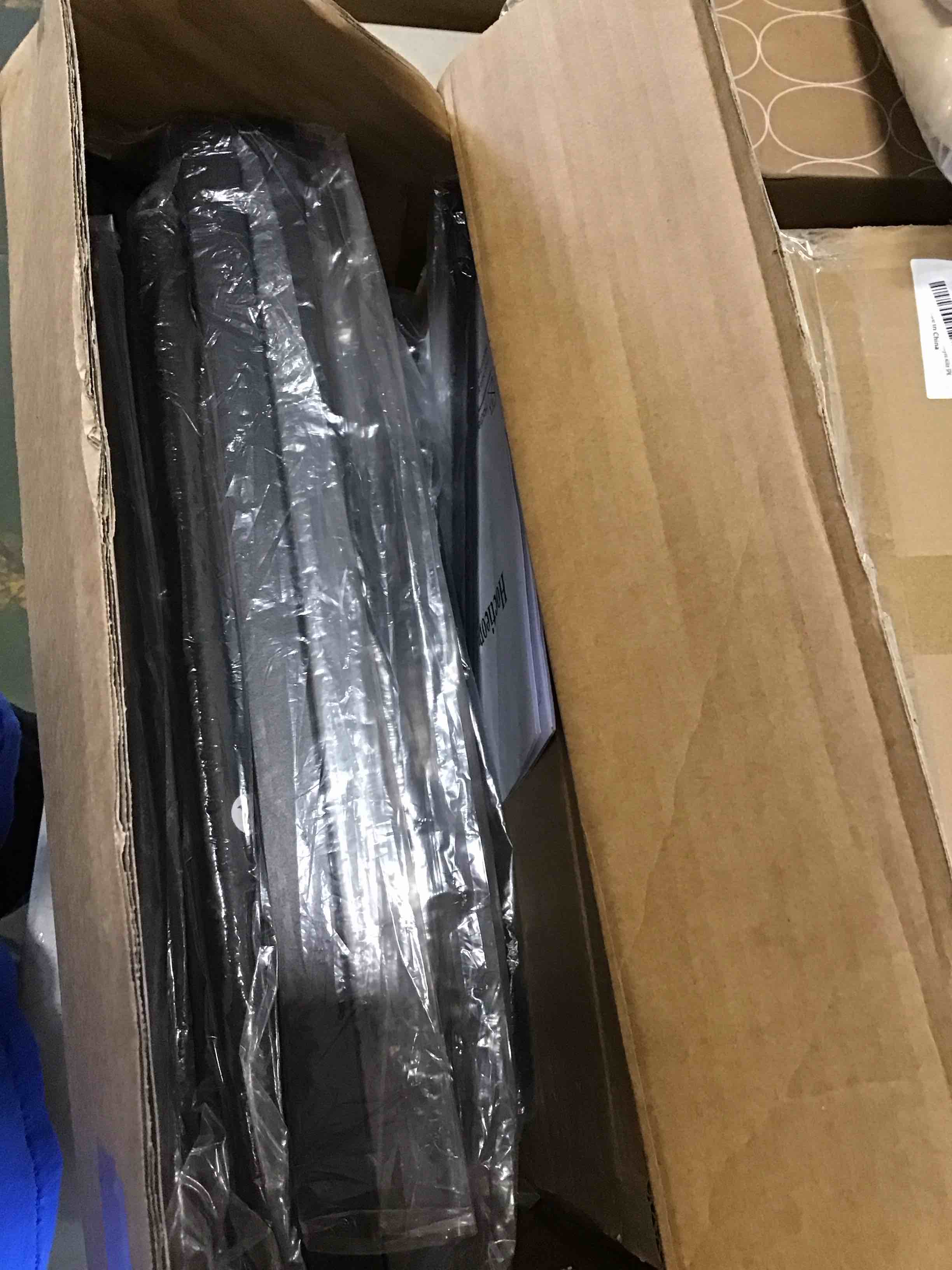 https://s3.amazonaws.com/lotting-images-prod/bidfta/GRN5761251_1719432423114.jpeg