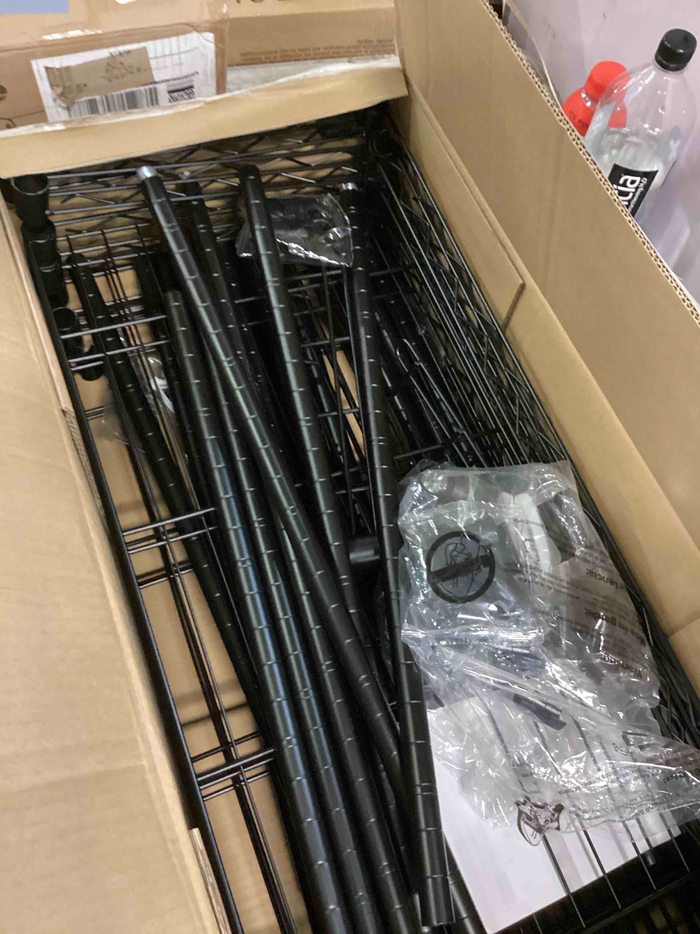 https://s3.amazonaws.com/lotting-images-prod/bidfta/GRN5762319_1714748223411.jpeg