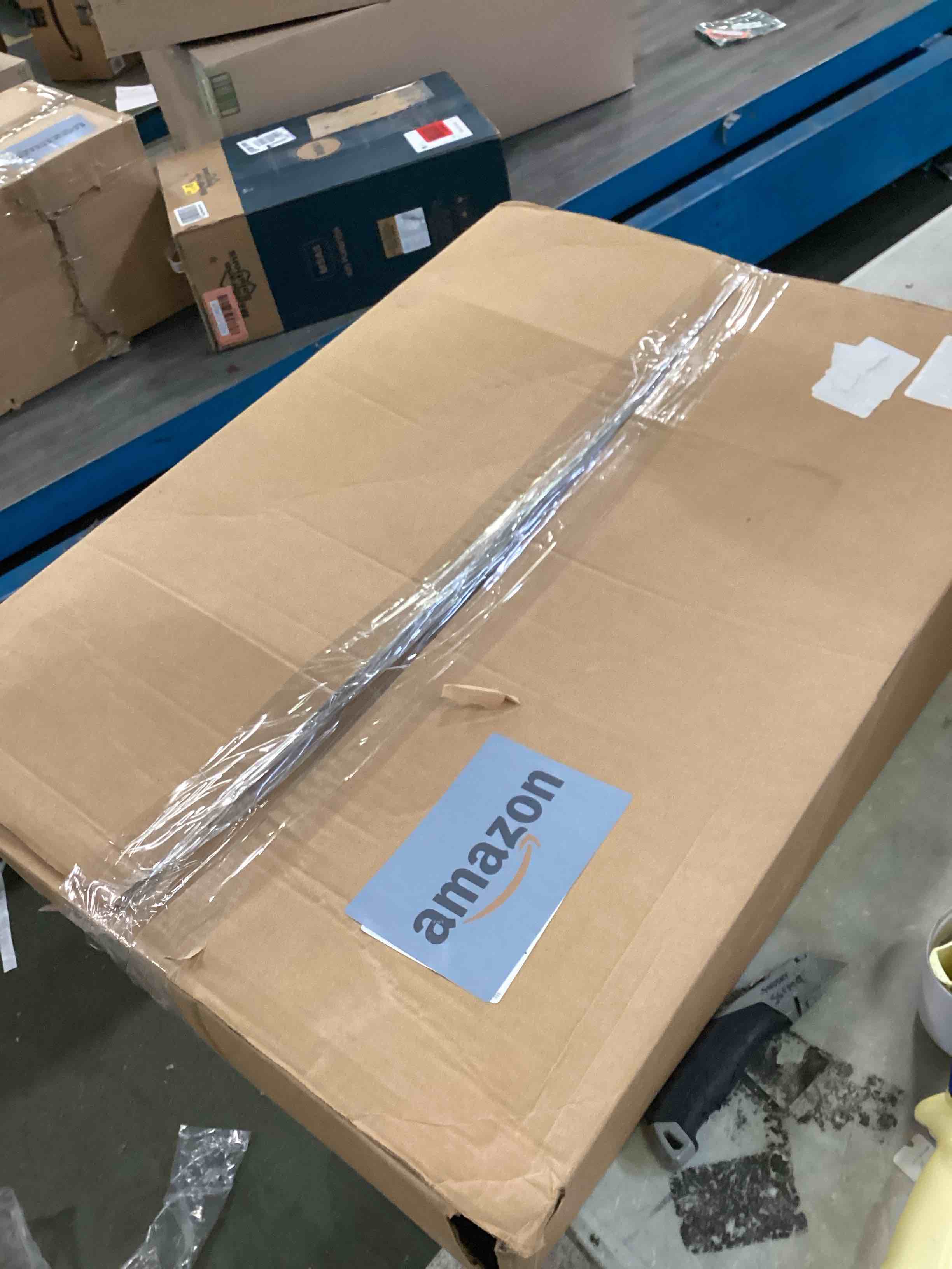 https://s3.amazonaws.com/lotting-images-prod/bidfta/GRN5762549_1715011012545.jpeg