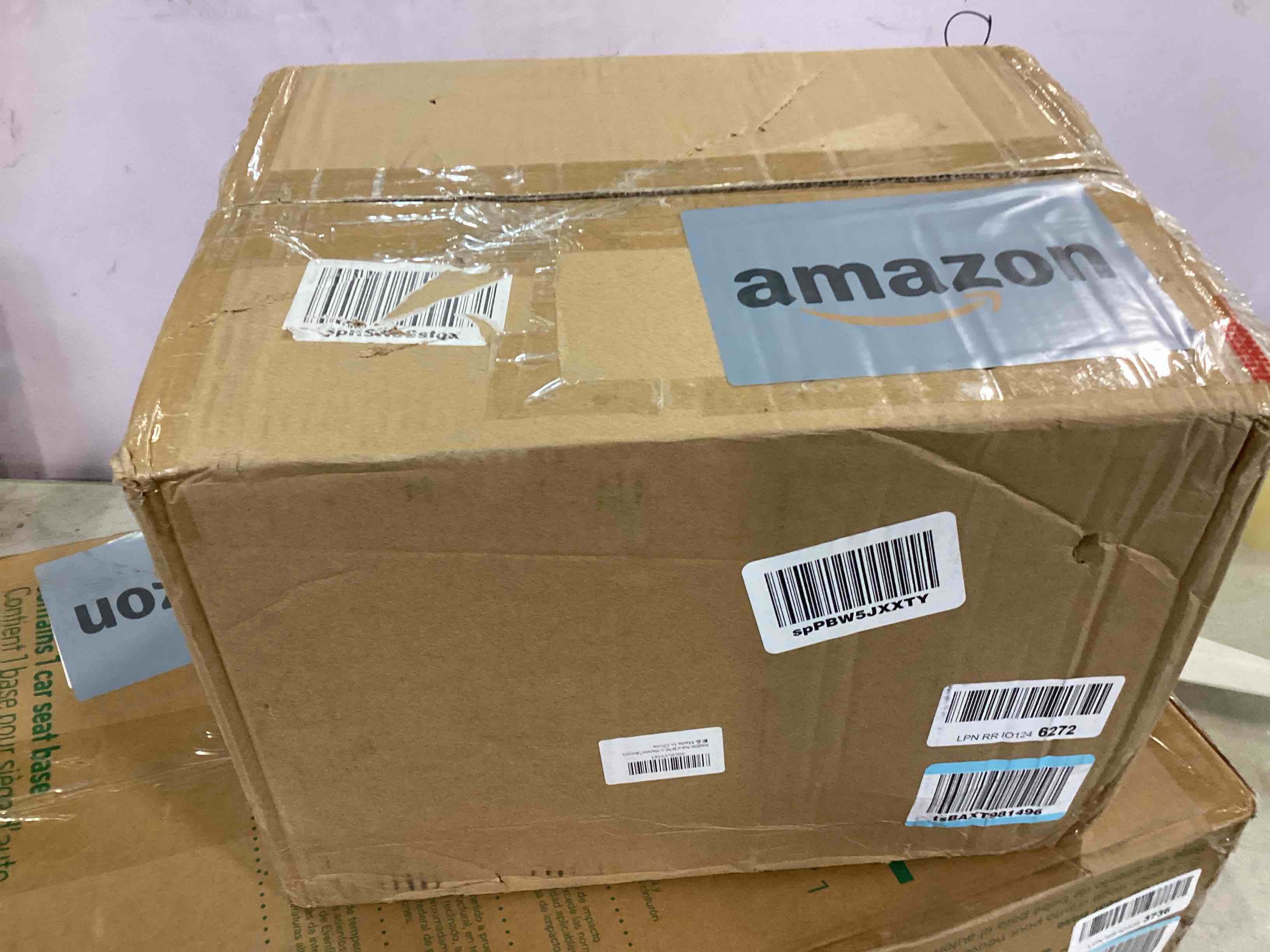 https://s3.amazonaws.com/lotting-images-prod/bidfta/GRN5762680_1715089628489.jpeg