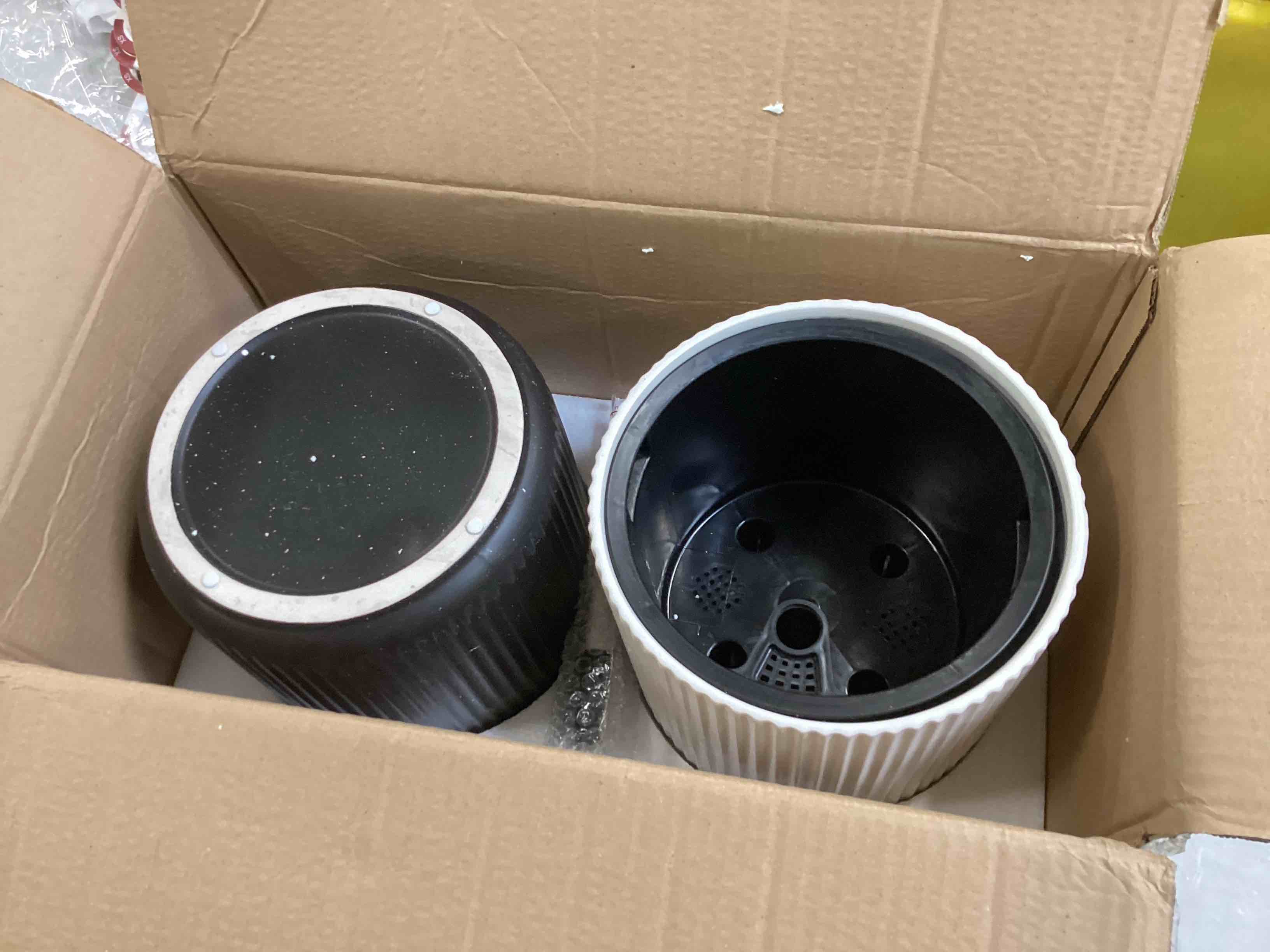 https://s3.amazonaws.com/lotting-images-prod/bidfta/GRN5762916_1715173992708.jpeg