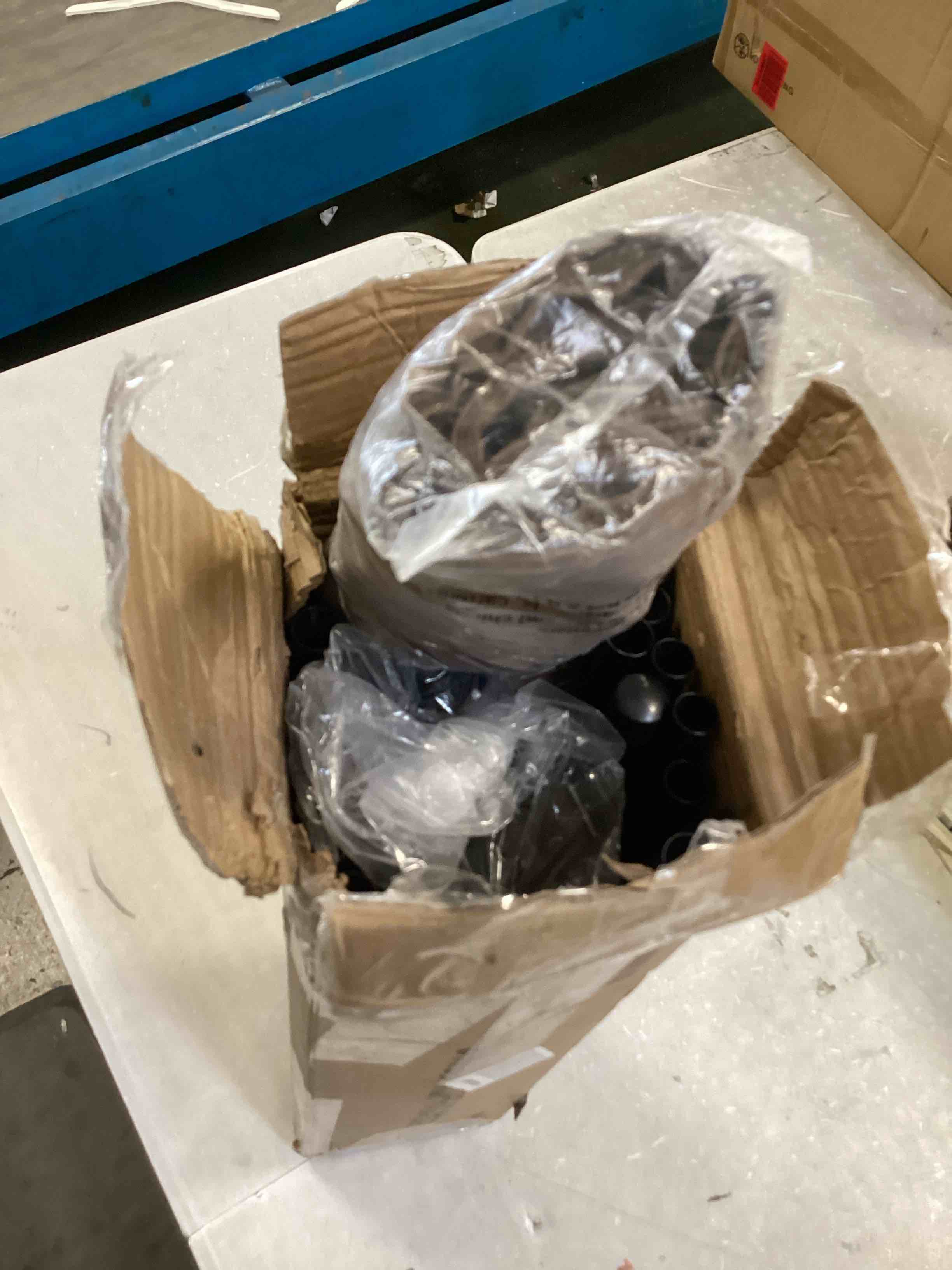 https://s3.amazonaws.com/lotting-images-prod/bidfta/GRN5763057_1715195876008.jpeg
