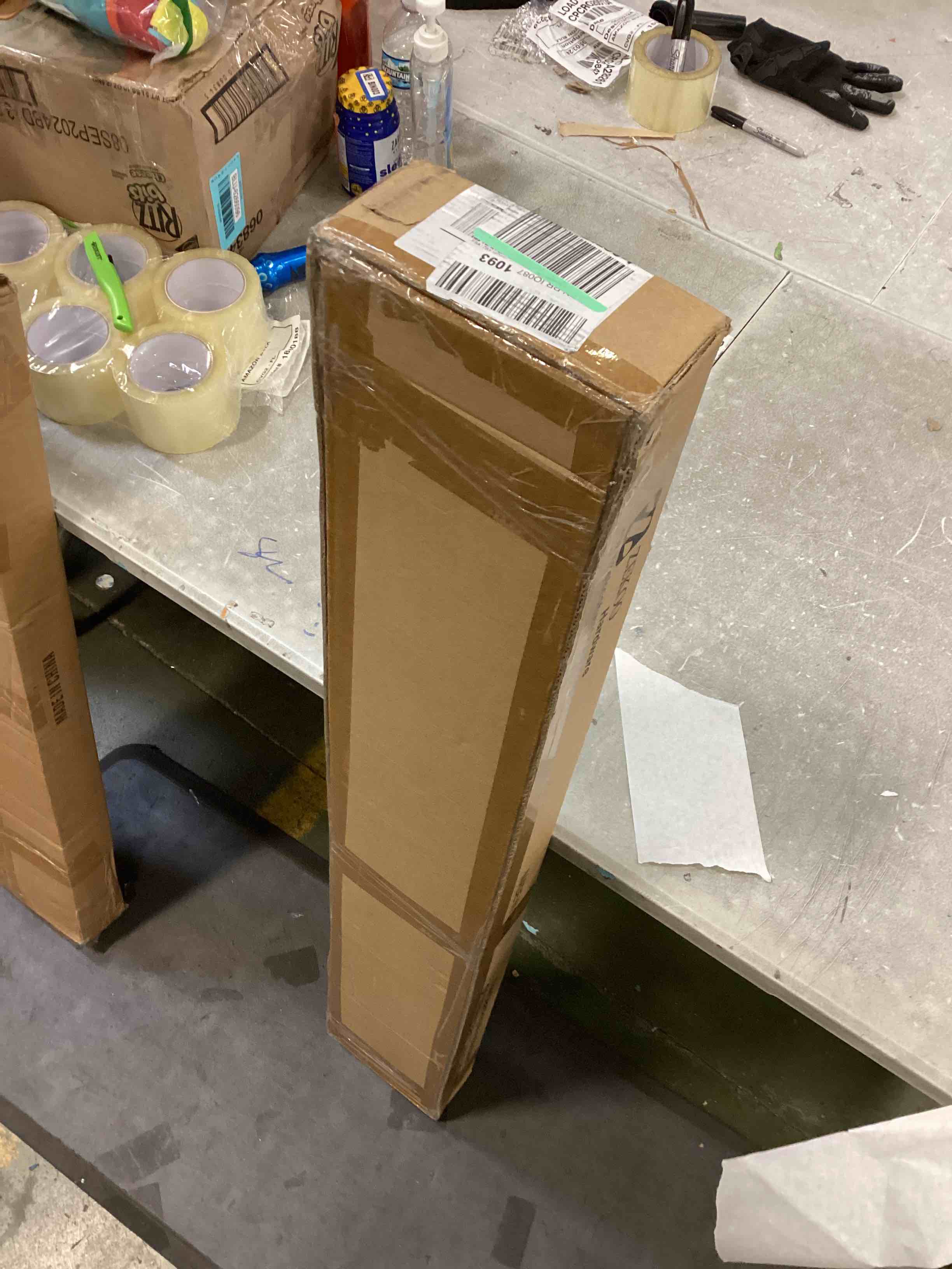 https://s3.amazonaws.com/lotting-images-prod/bidfta/GRN5763152_1715265011890.jpeg