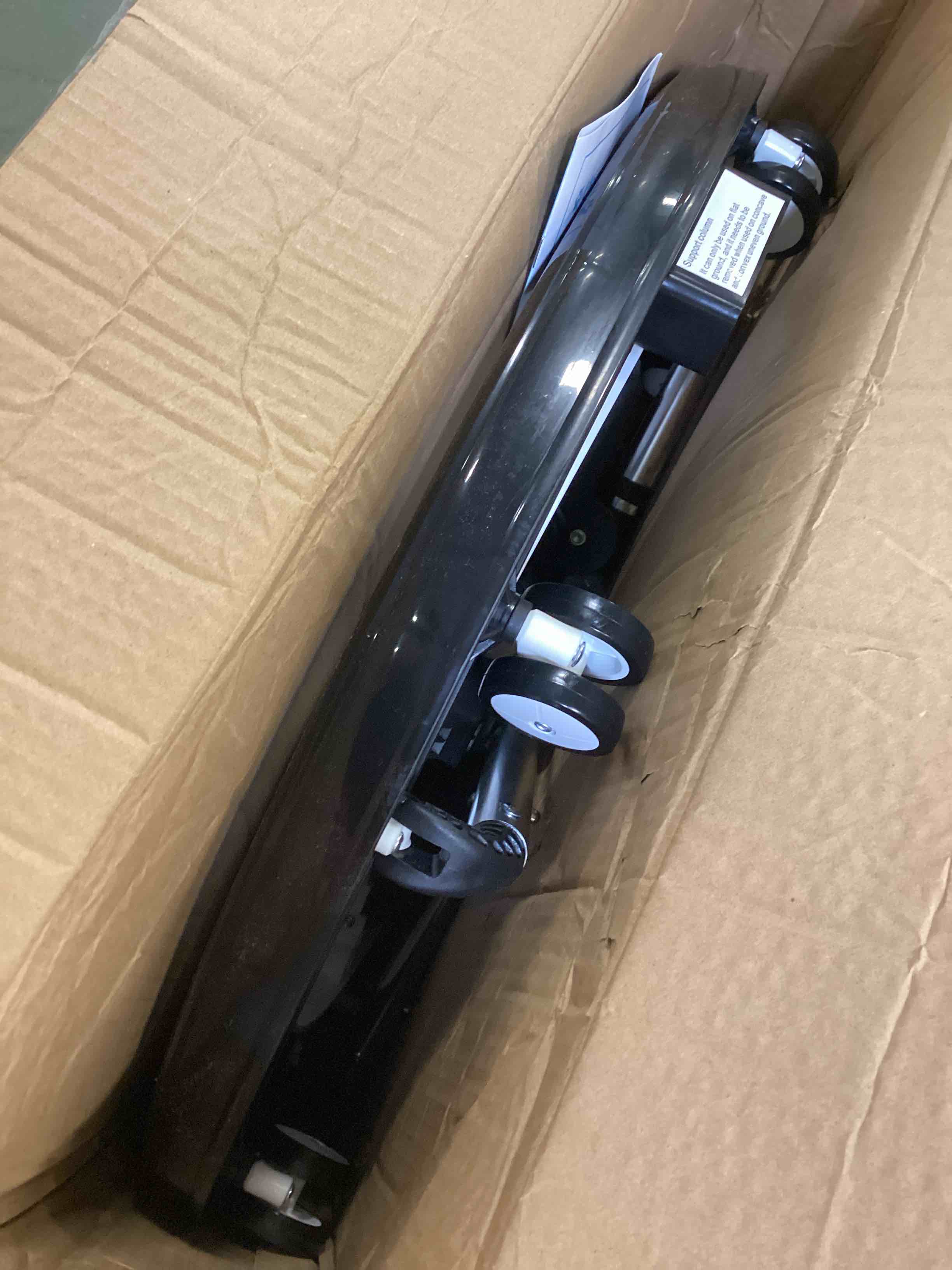 https://s3.amazonaws.com/lotting-images-prod/bidfta/GRN5763678_1714673055809.jpeg