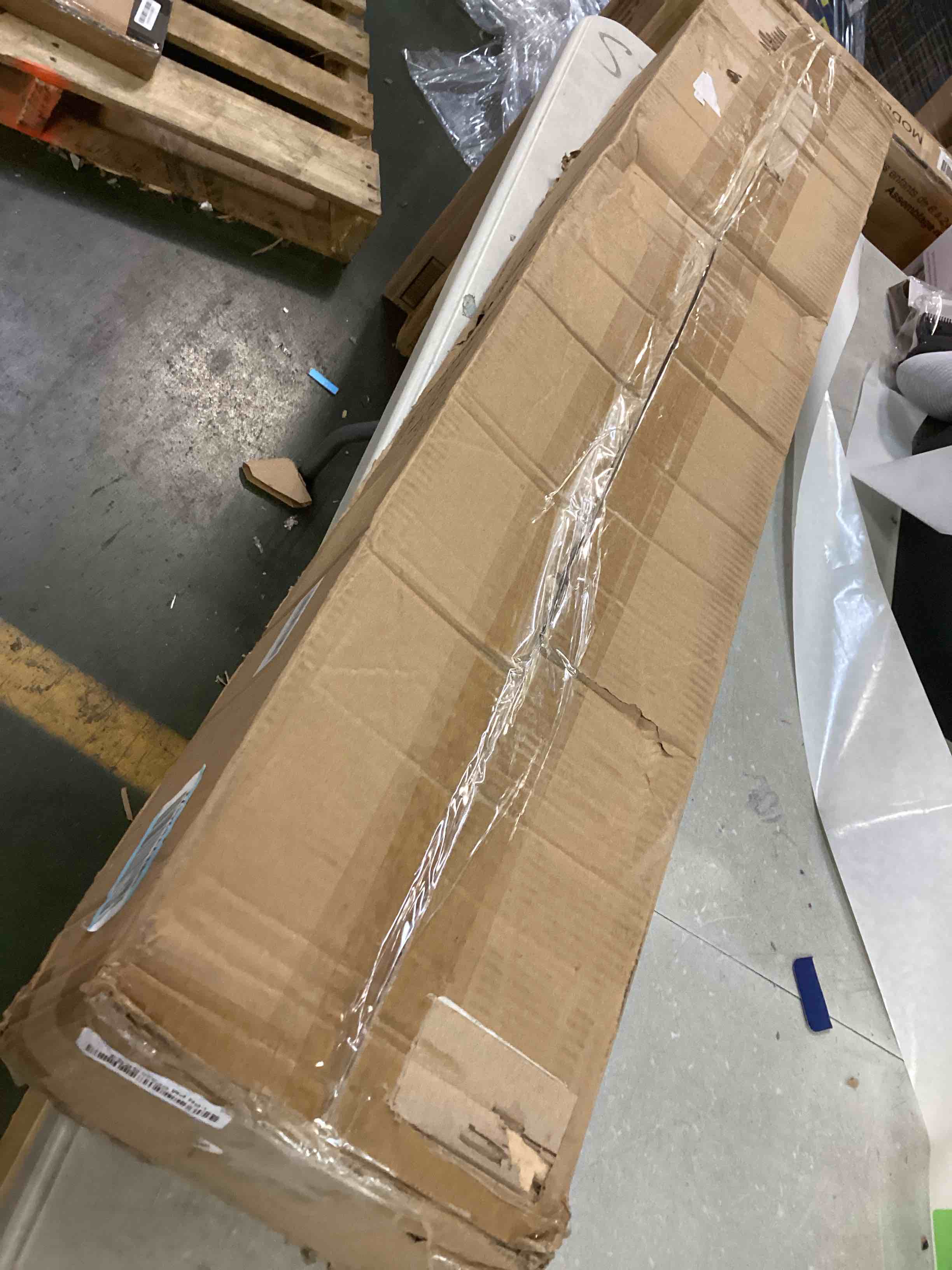 https://s3.amazonaws.com/lotting-images-prod/bidfta/GRN5764673_1715097943660.jpeg