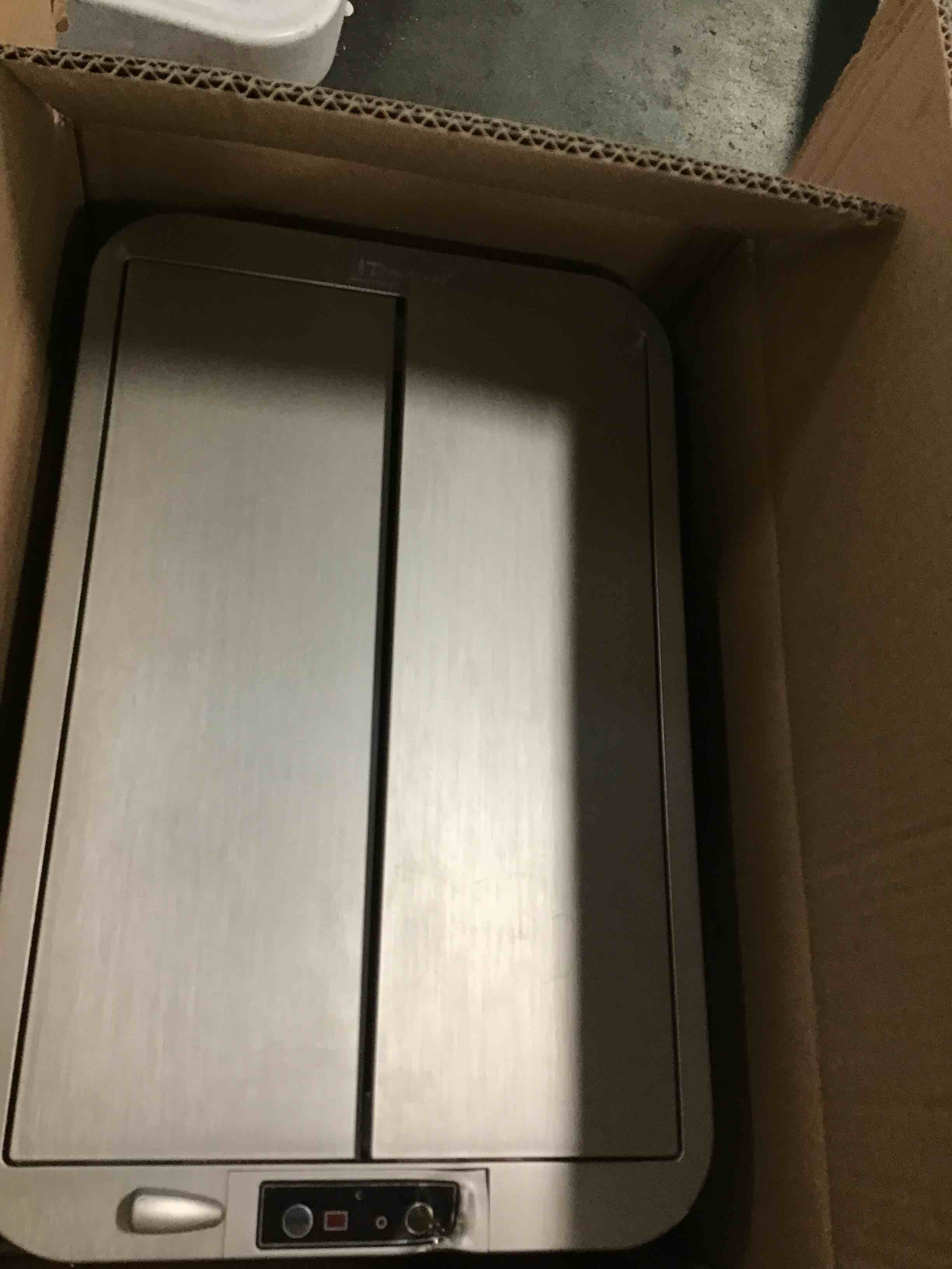 https://s3.amazonaws.com/lotting-images-prod/bidfta/GRN5765938_1715604324143.jpeg