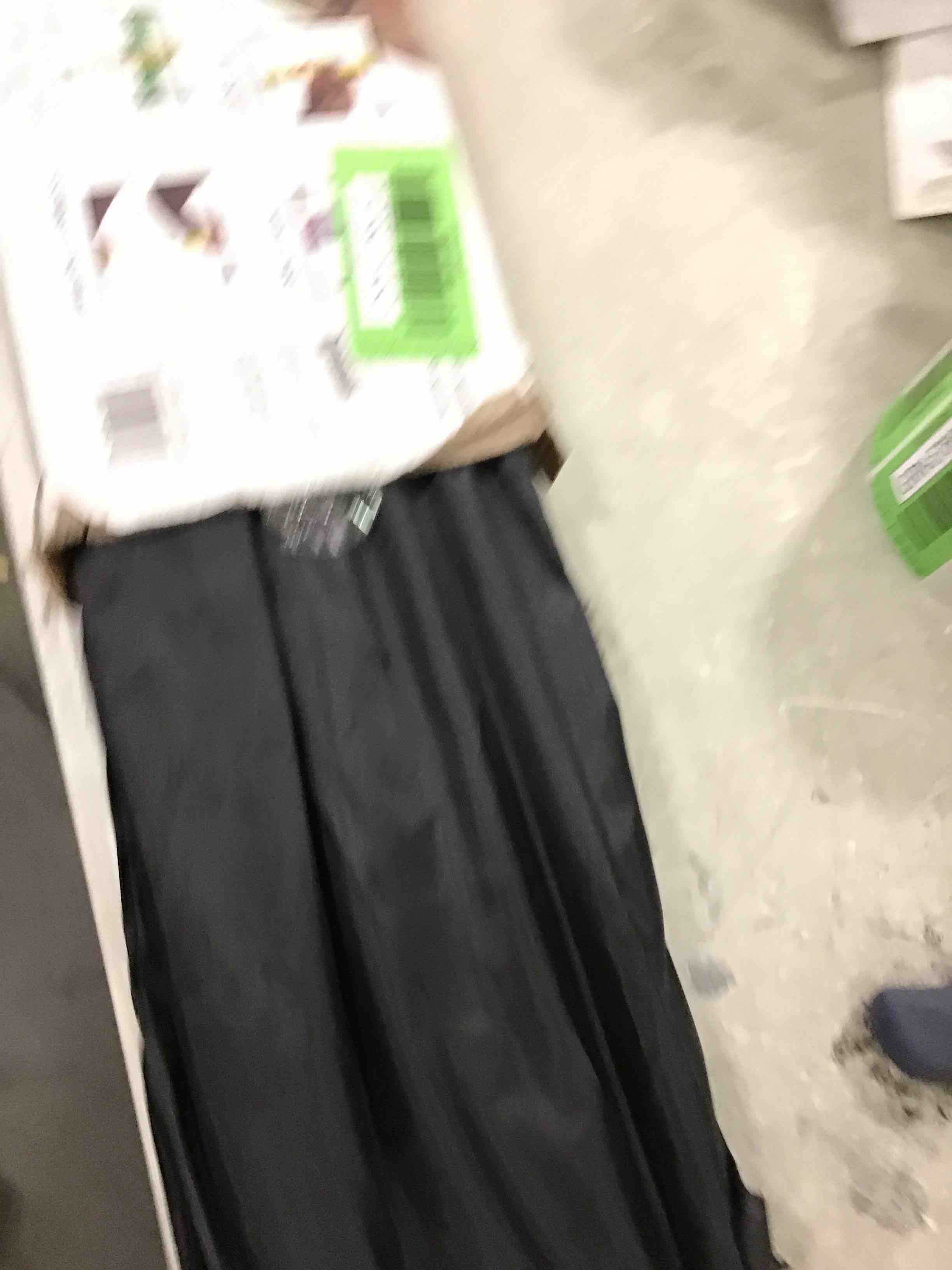 https://s3.amazonaws.com/lotting-images-prod/bidfta/GRN5766048_1715693162952.jpeg