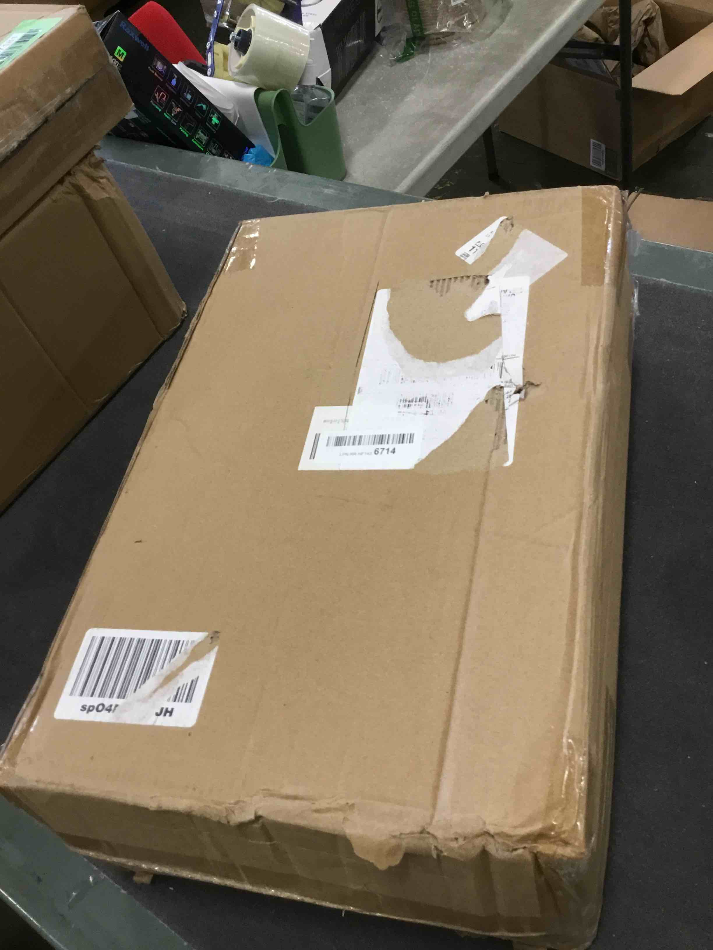 https://s3.amazonaws.com/lotting-images-prod/bidfta/GRN5767182_1715170828406.jpeg