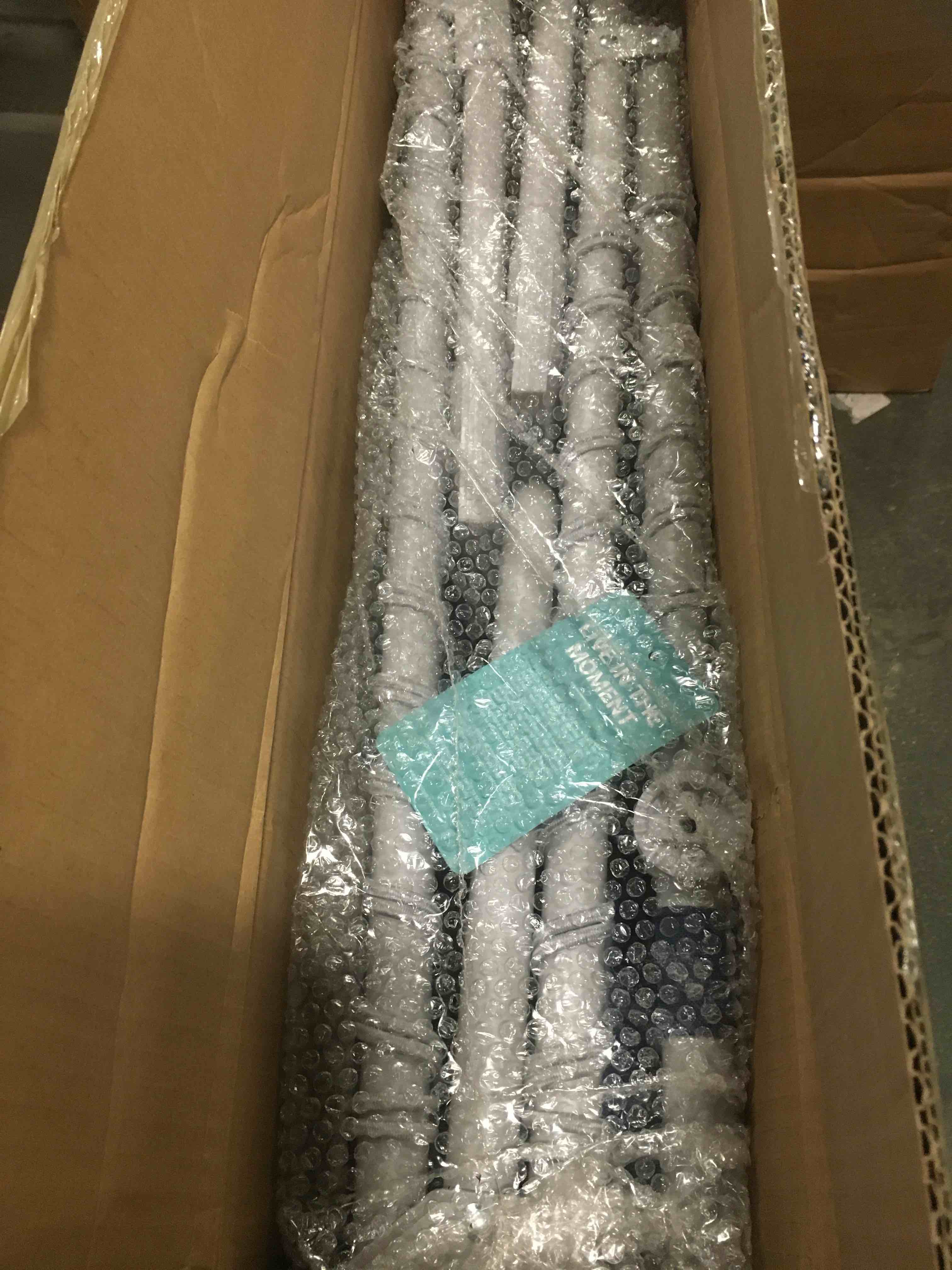 https://s3.amazonaws.com/lotting-images-prod/bidfta/GRN5767691_1715426919794.jpeg
