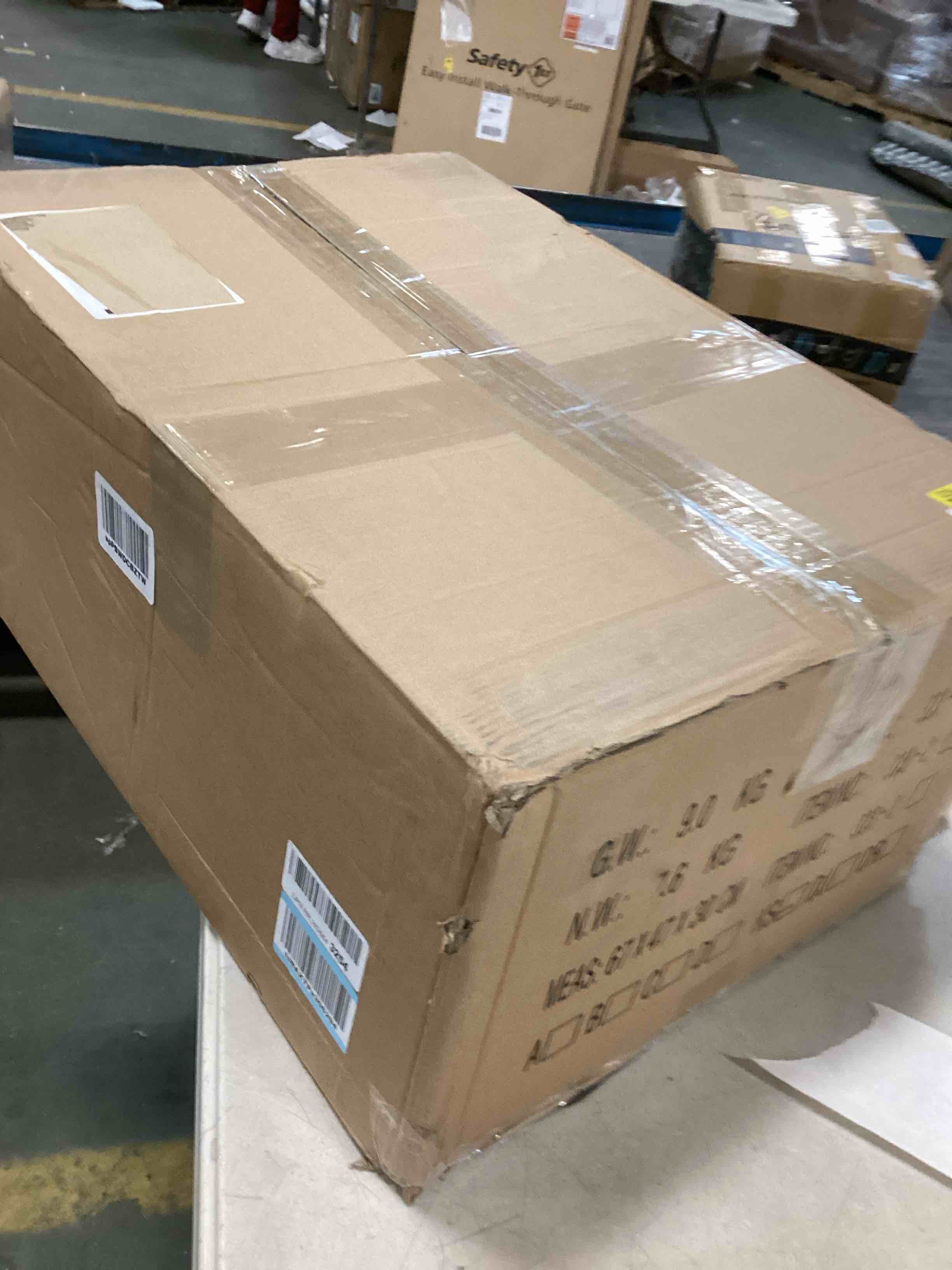 https://s3.amazonaws.com/lotting-images-prod/bidfta/GRN5768154_1704202897337.jpeg