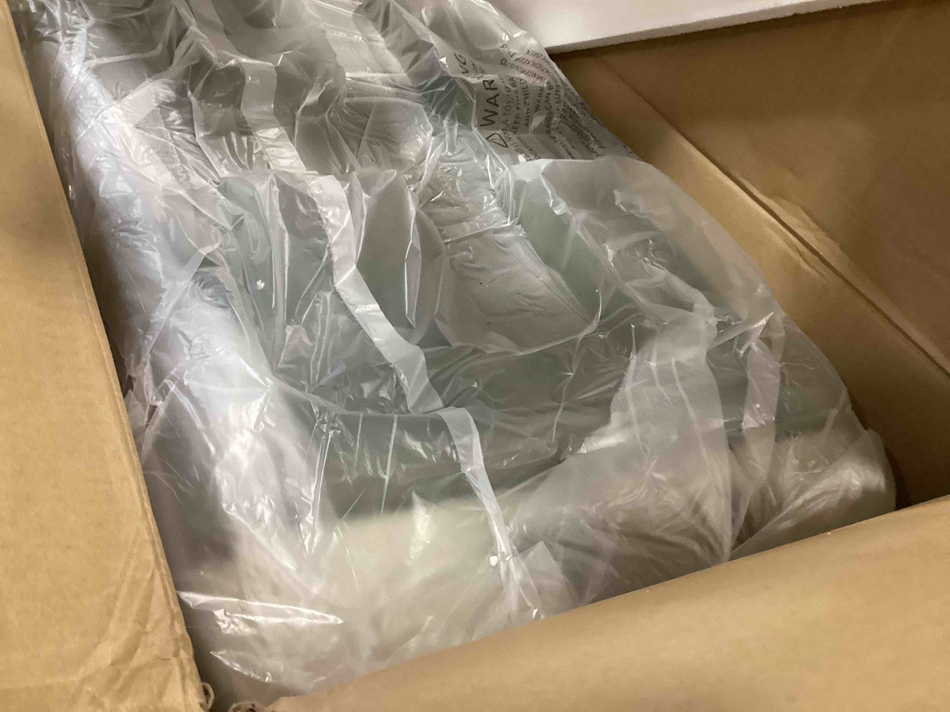 https://s3.amazonaws.com/lotting-images-prod/bidfta/GRN5768435_1704287268197.jpeg