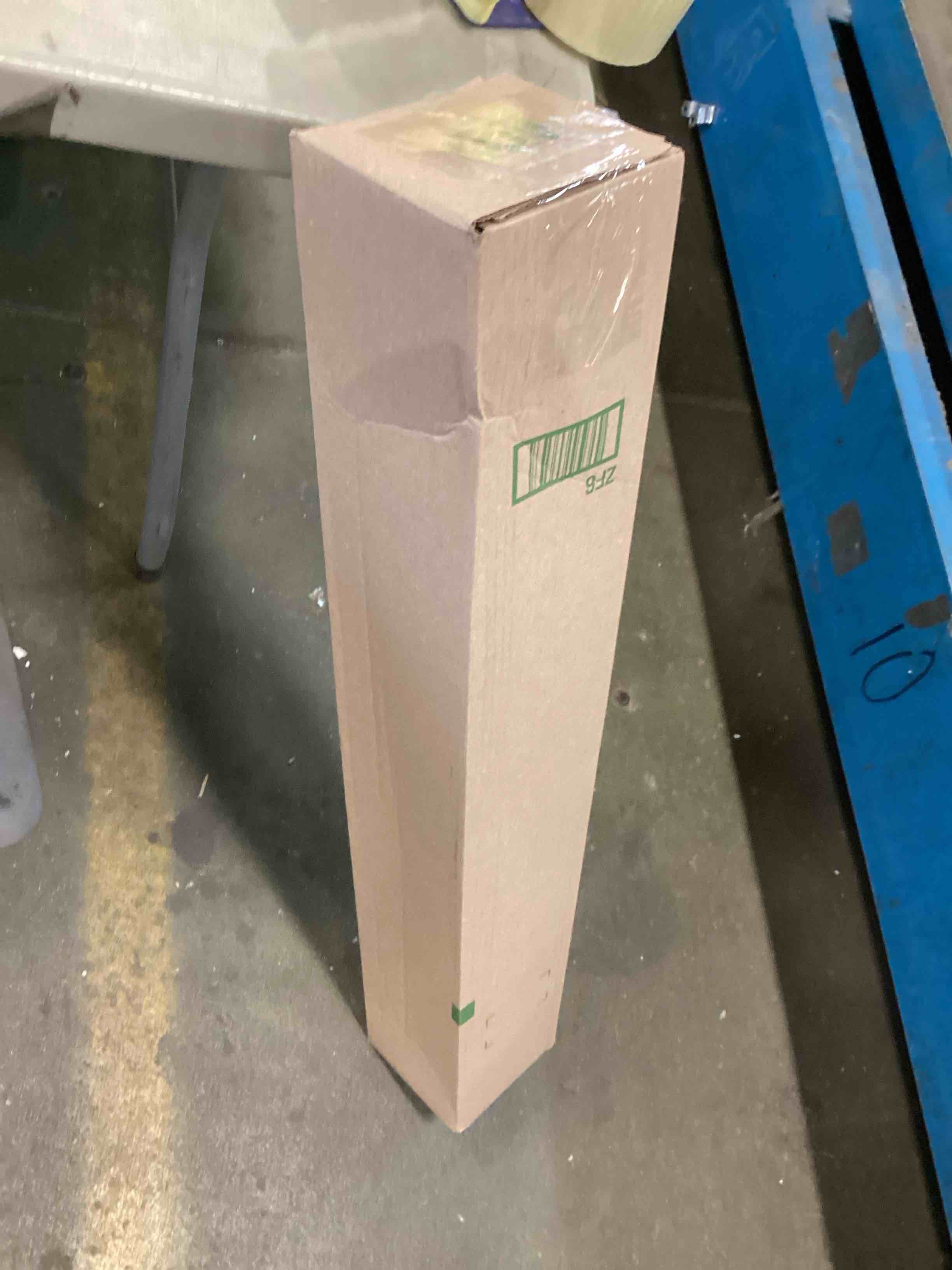 https://s3.amazonaws.com/lotting-images-prod/bidfta/GRN5768511_1704293769036.jpeg
