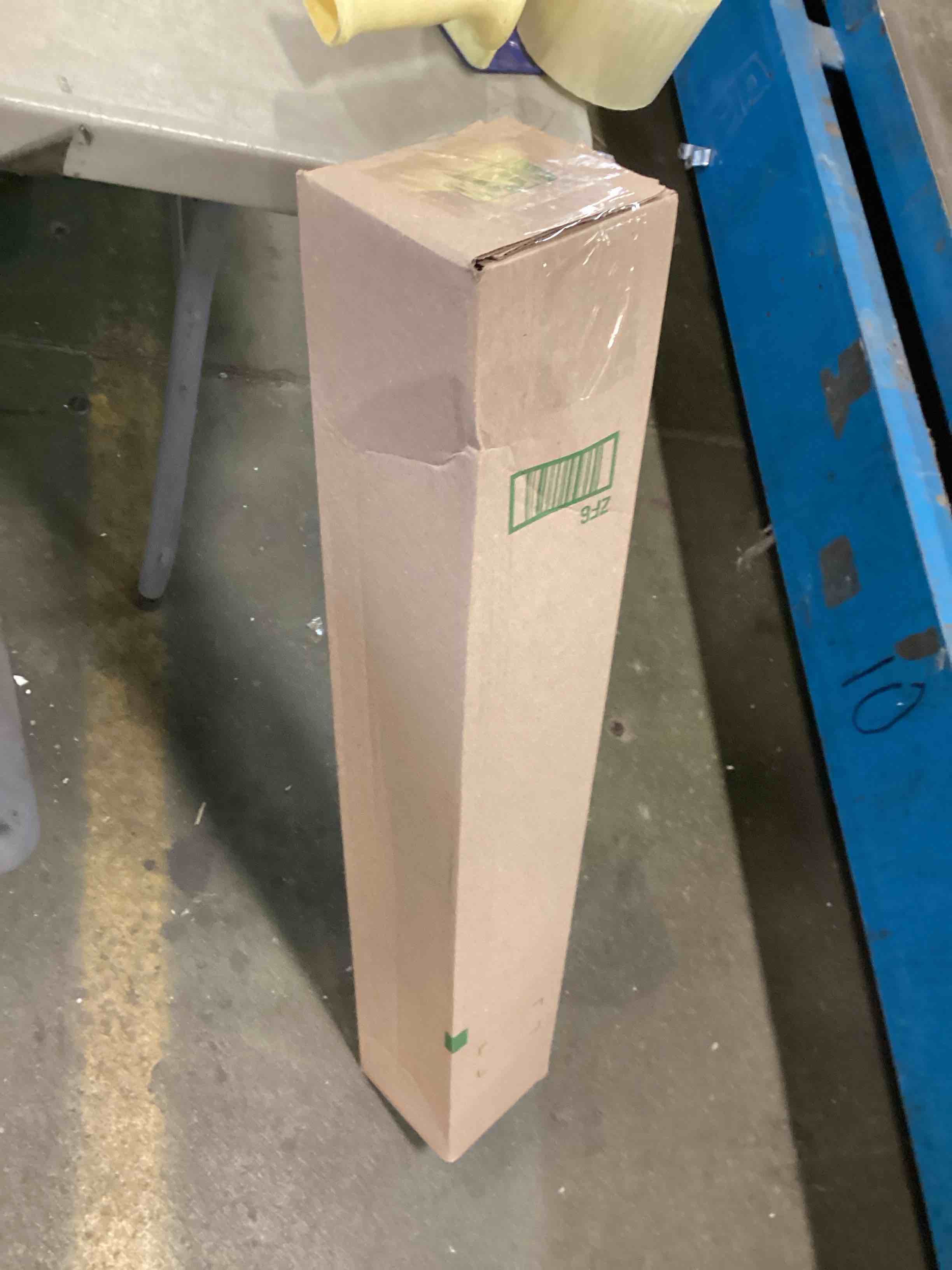 https://s3.amazonaws.com/lotting-images-prod/bidfta/GRN5768511_1704293769799.jpeg