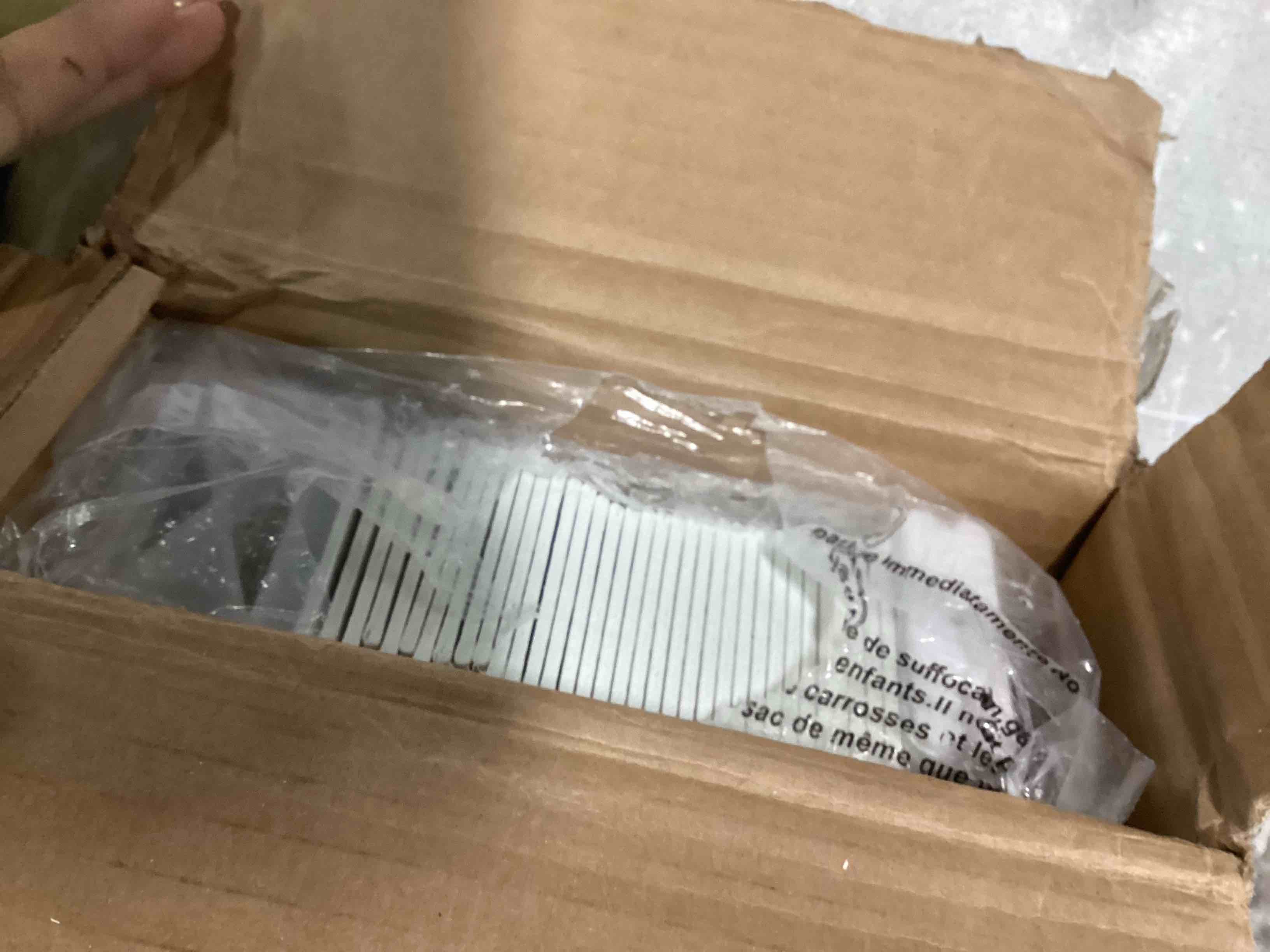 https://s3.amazonaws.com/lotting-images-prod/bidfta/GRN5769050_1704456390869.jpeg
