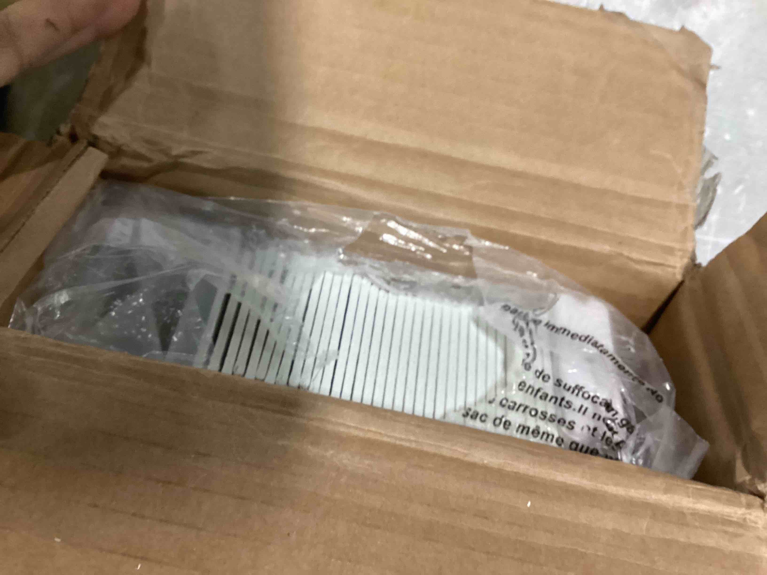 https://s3.amazonaws.com/lotting-images-prod/bidfta/GRN5769050_1704456391662.jpeg