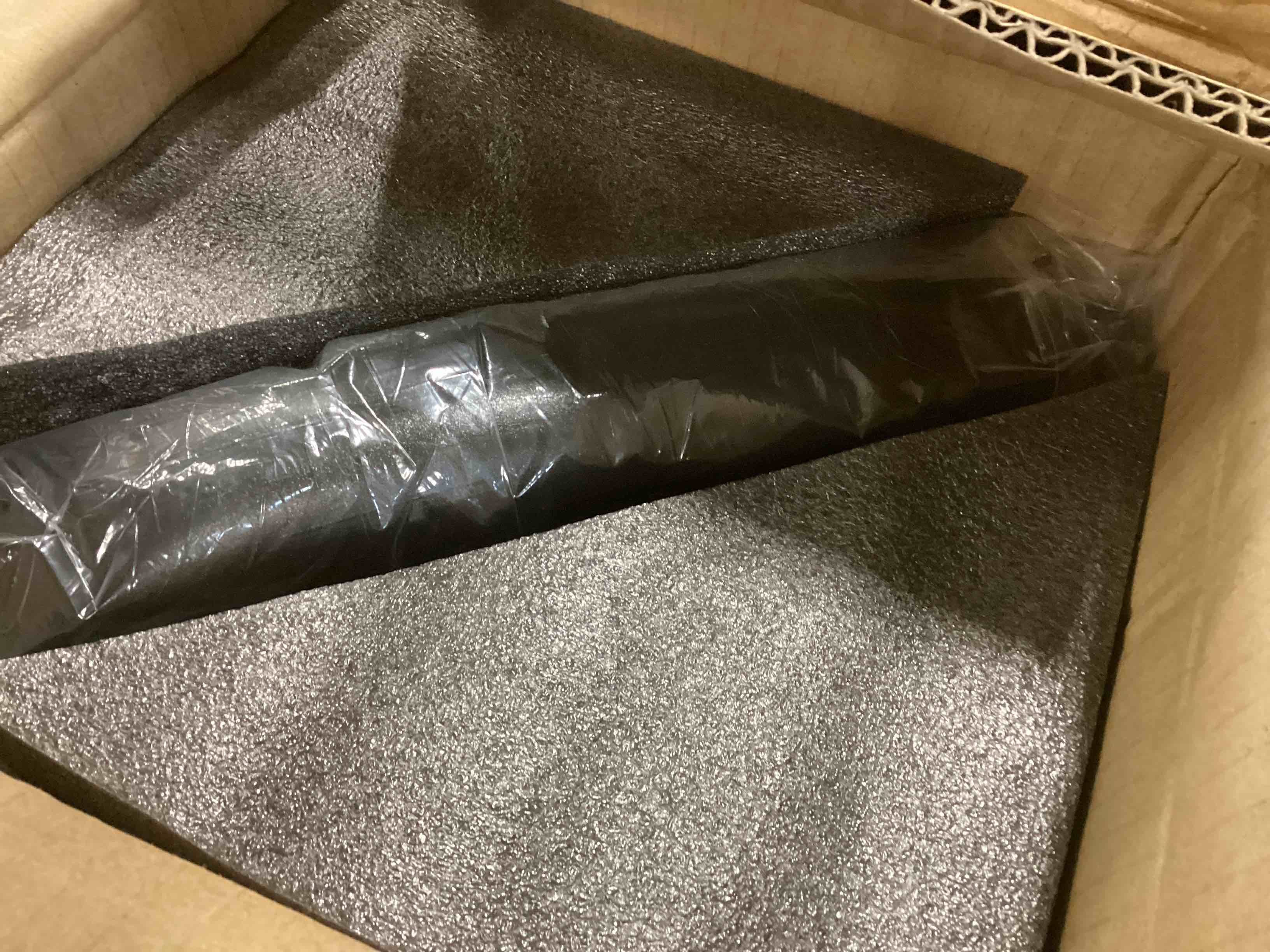 https://s3.amazonaws.com/lotting-images-prod/bidfta/GRN5769124_1704463259852.jpeg