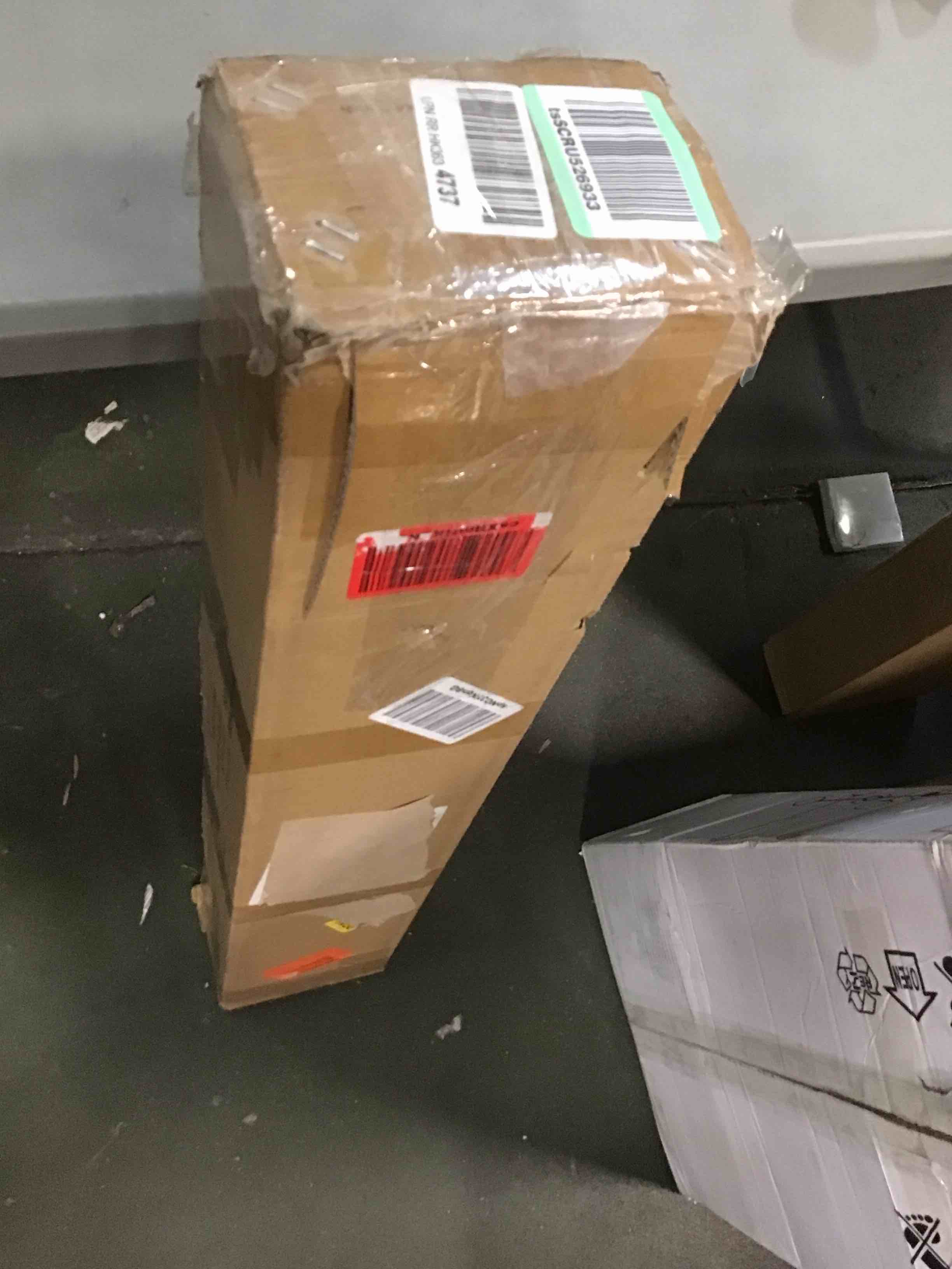 https://s3.amazonaws.com/lotting-images-prod/bidfta/GRN5769446_1703706791042.jpeg
