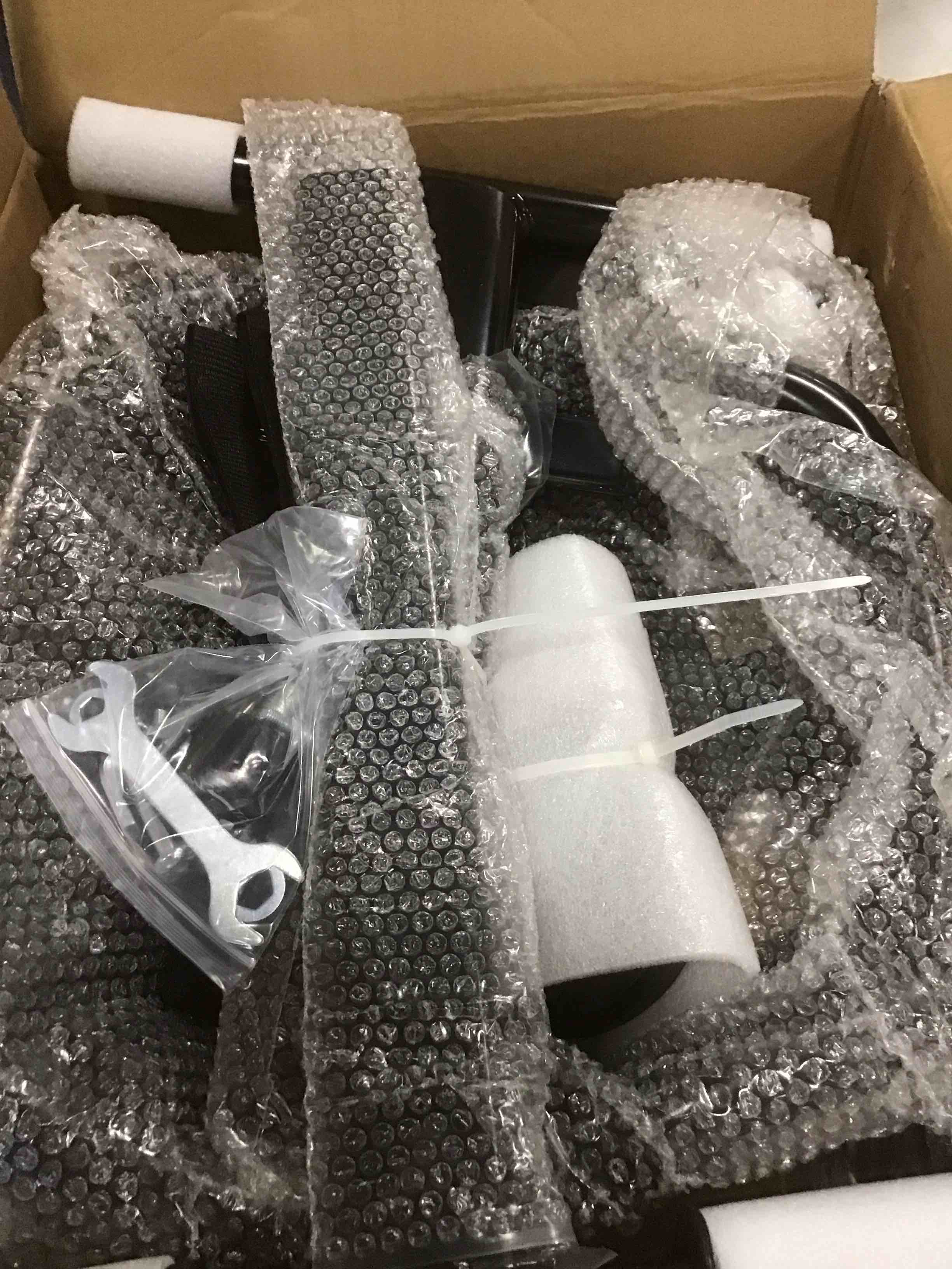 https://s3.amazonaws.com/lotting-images-prod/bidfta/GRN5769660_1703790432166.jpeg
