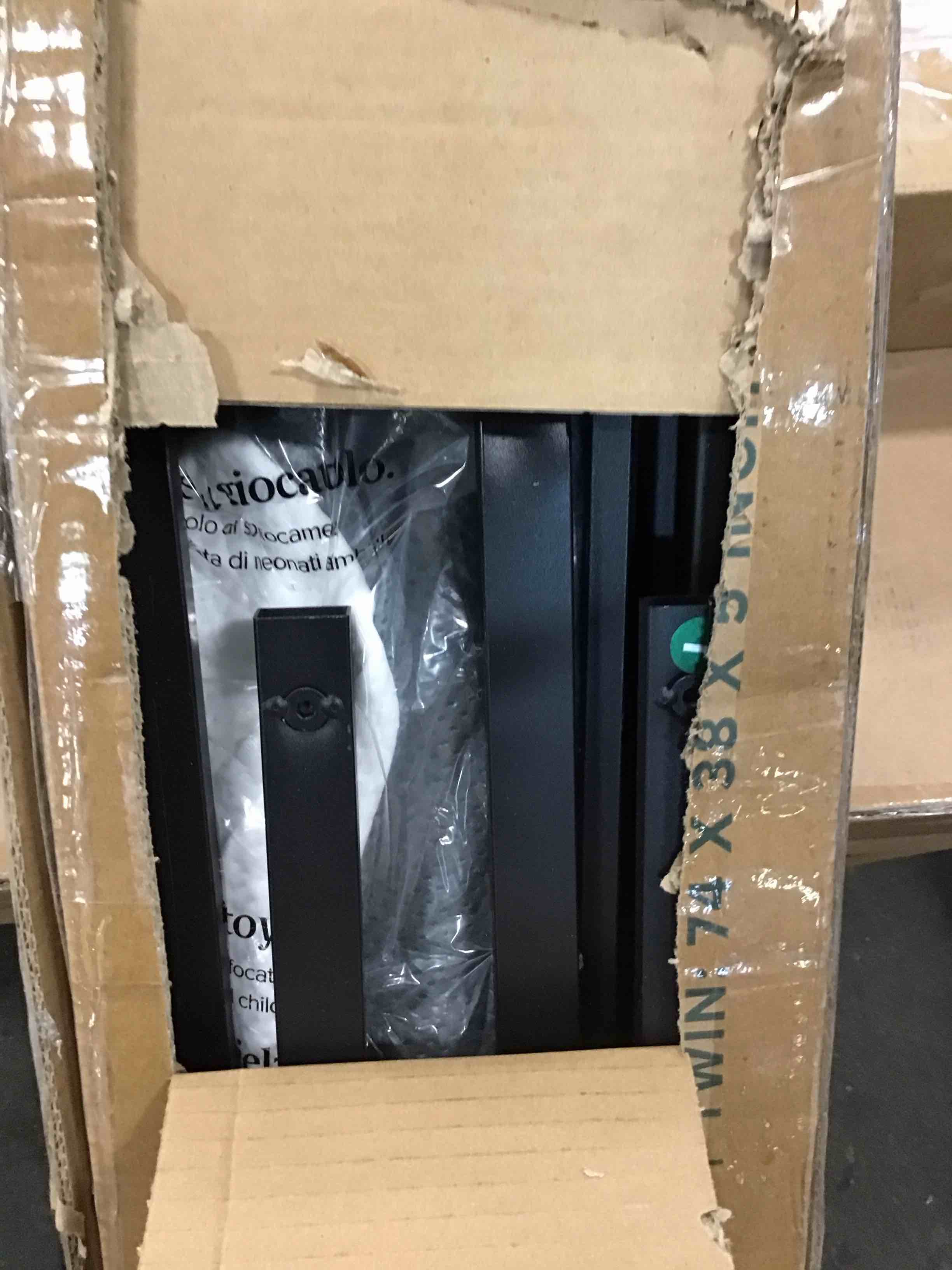 https://s3.amazonaws.com/lotting-images-prod/bidfta/GRN5770517_1704301227321.jpeg