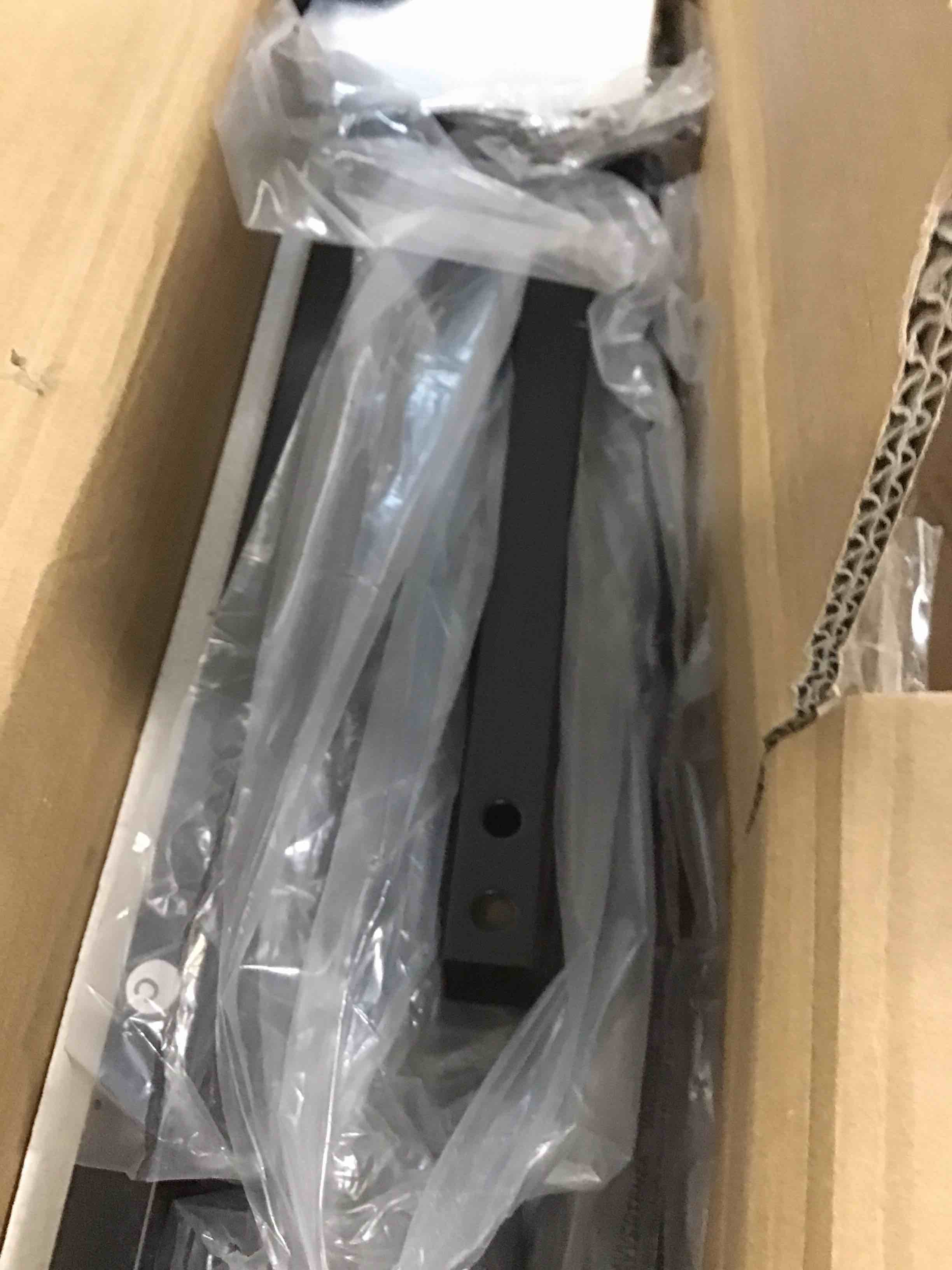 https://s3.amazonaws.com/lotting-images-prod/bidfta/GRN5770527_1704302704298.jpeg