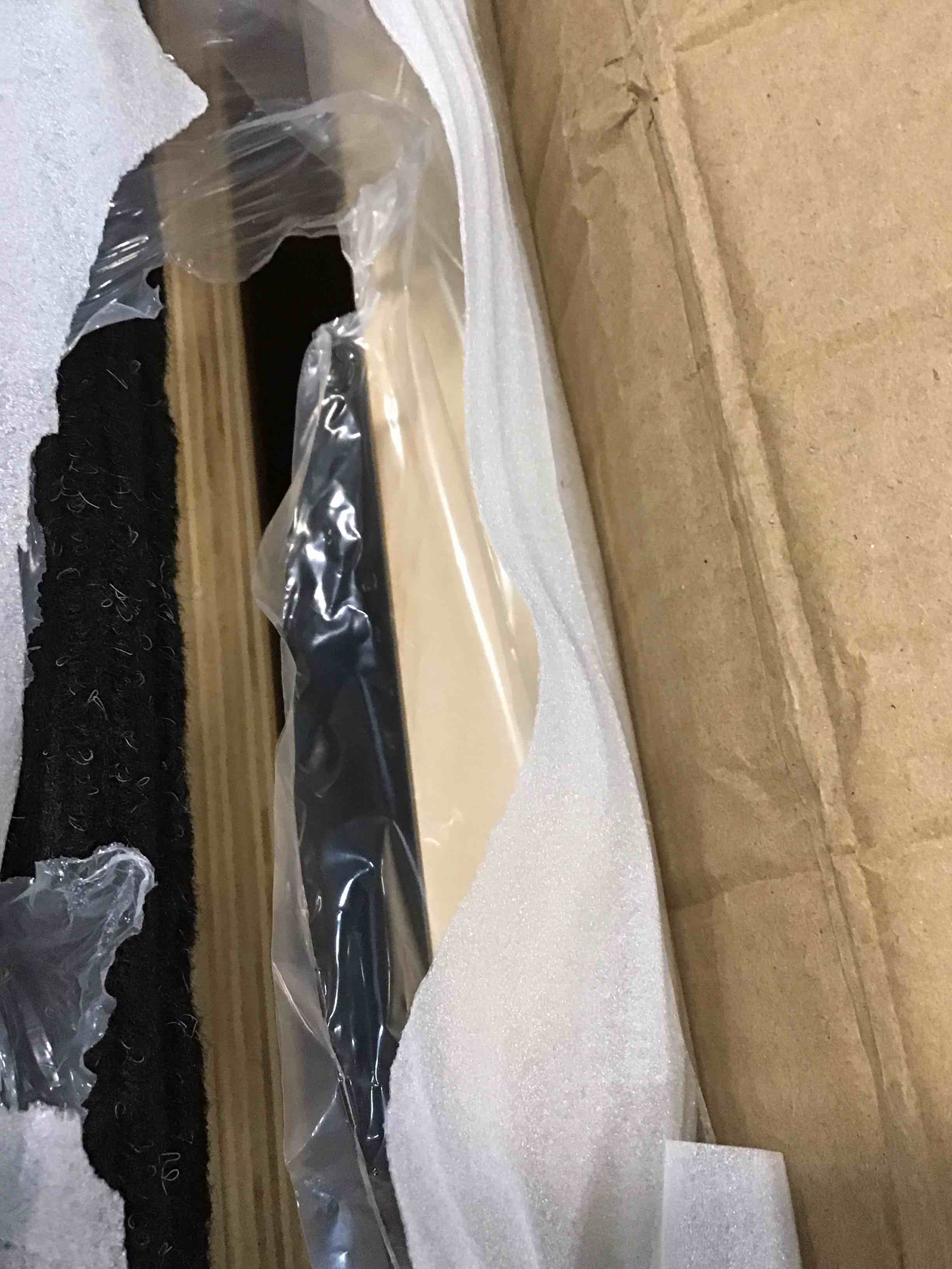 https://s3.amazonaws.com/lotting-images-prod/bidfta/GRN5770782_1704394629626.jpeg