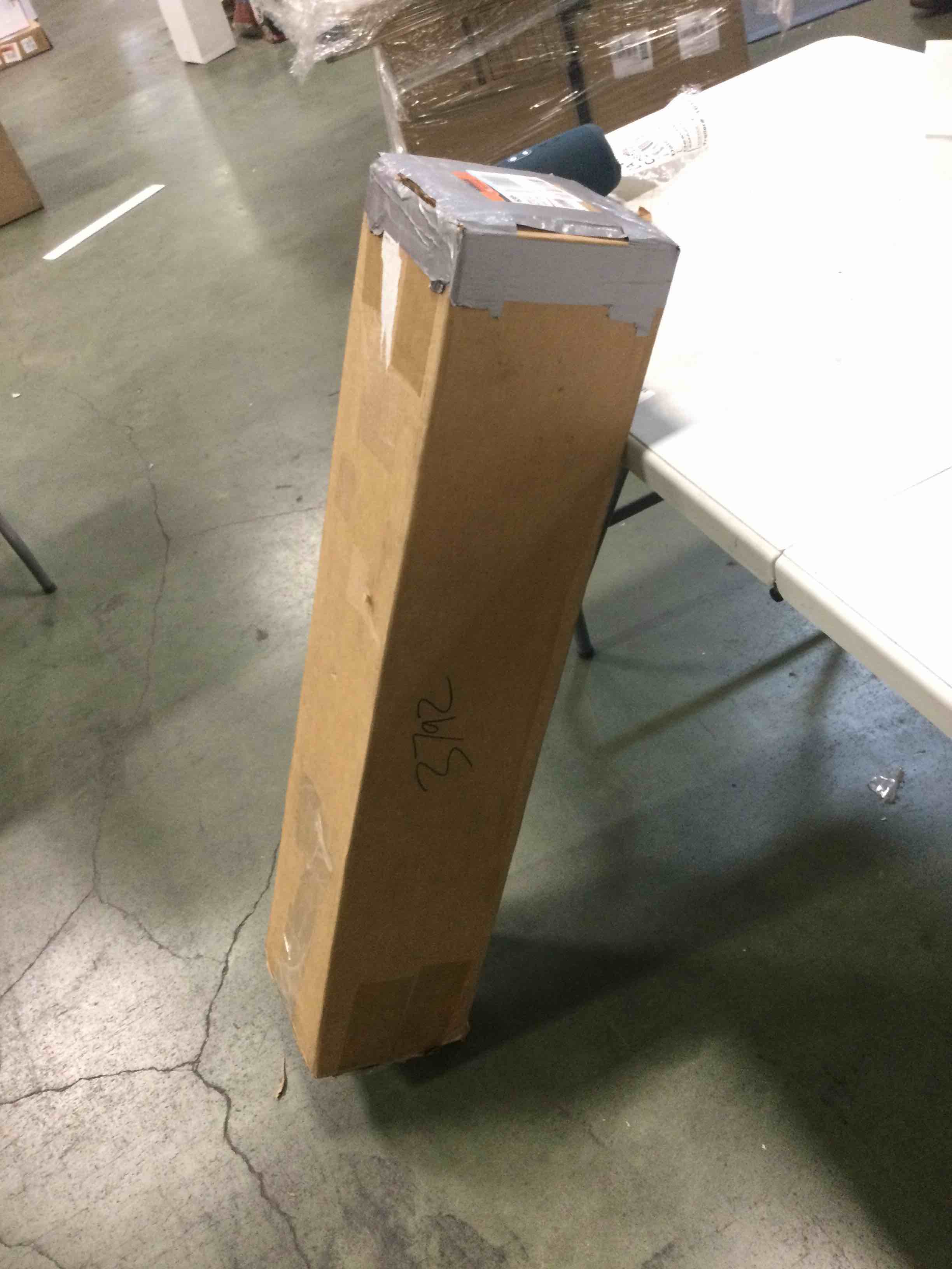 https://s3.amazonaws.com/lotting-images-prod/bidfta/GRN5771213_1704550254895.jpeg