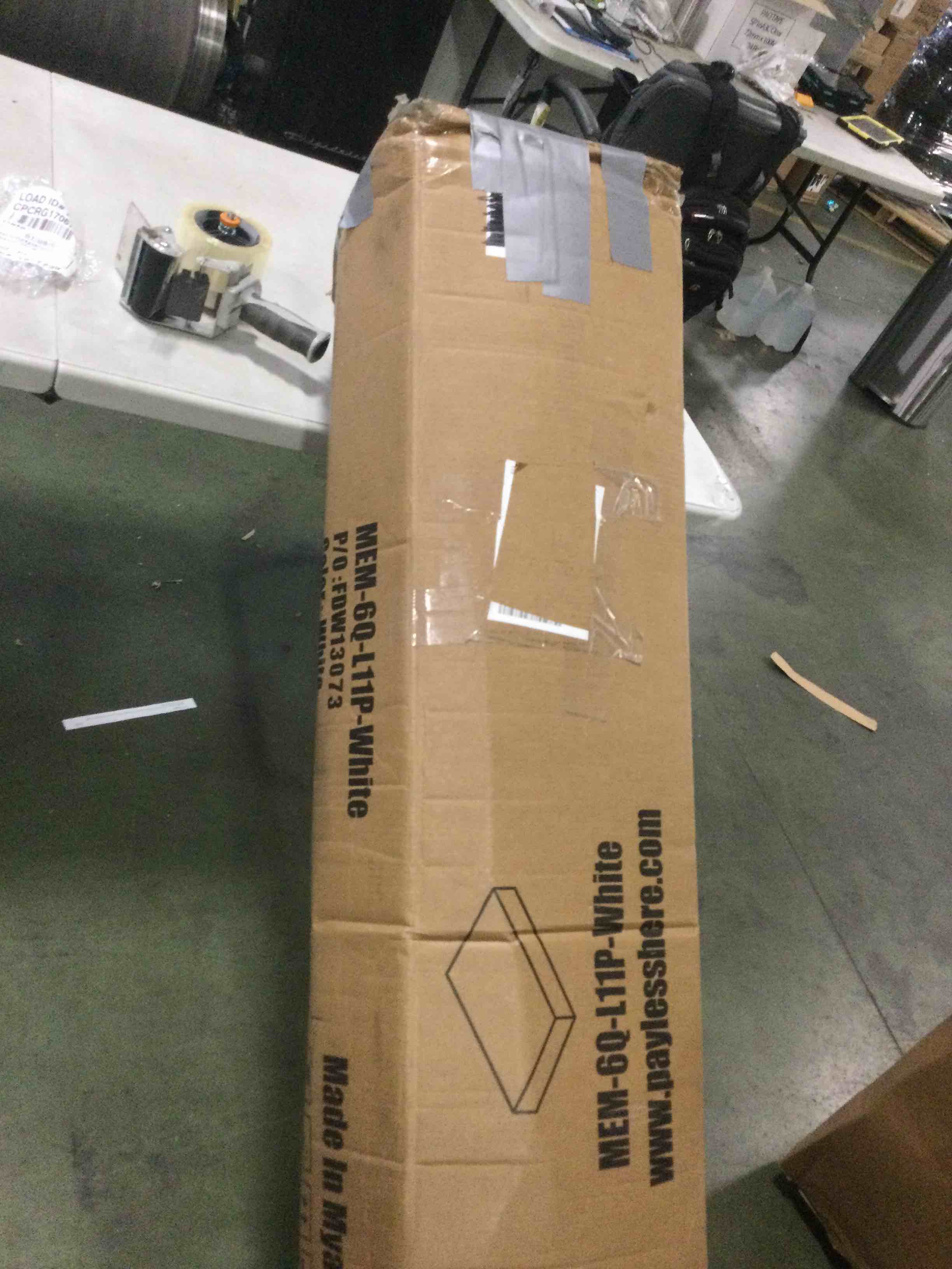 https://s3.amazonaws.com/lotting-images-prod/bidfta/GRN5771262_1704557723271.jpeg