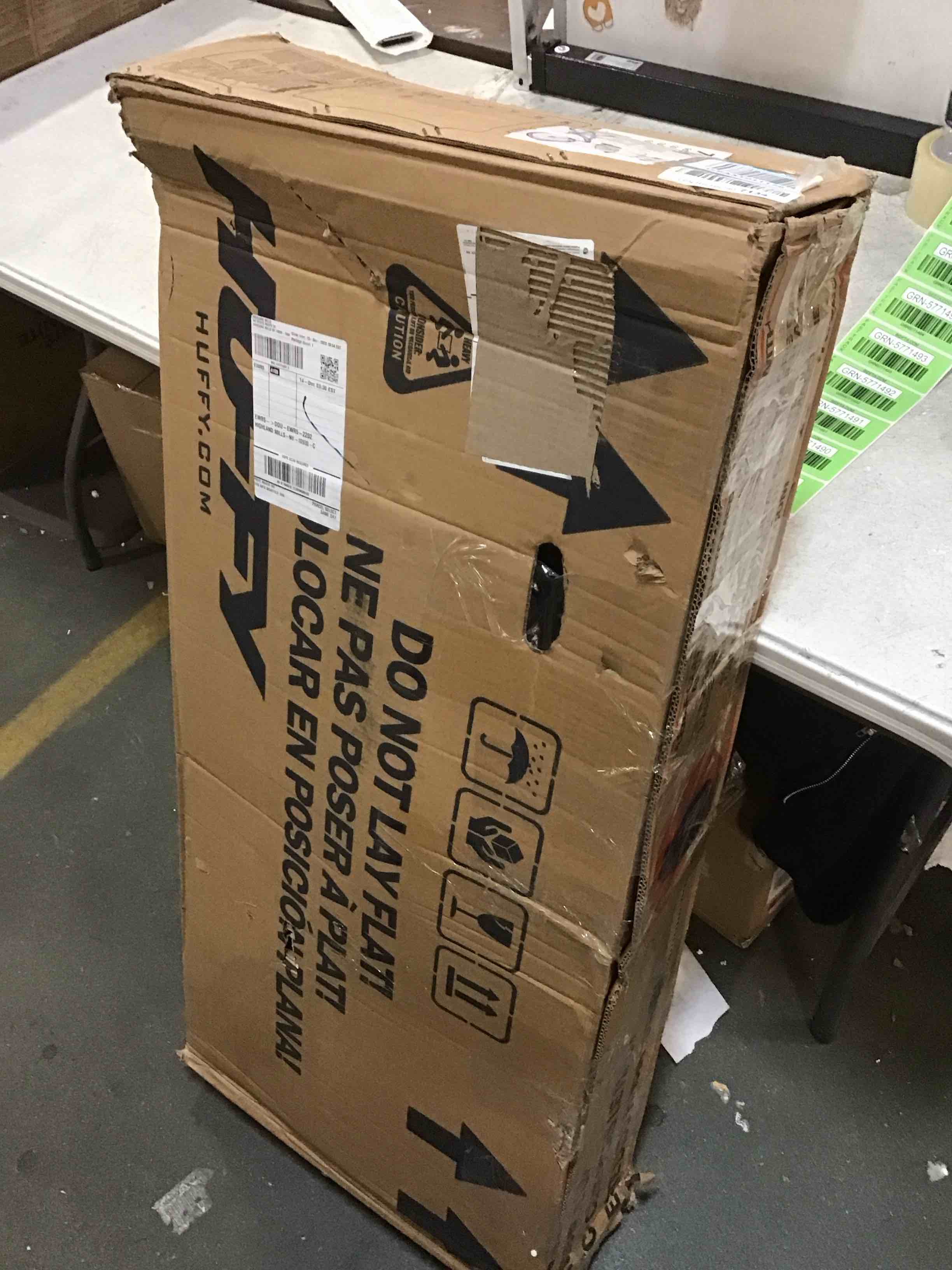 https://s3.amazonaws.com/lotting-images-prod/bidfta/GRN5771484_1704746991876.jpeg