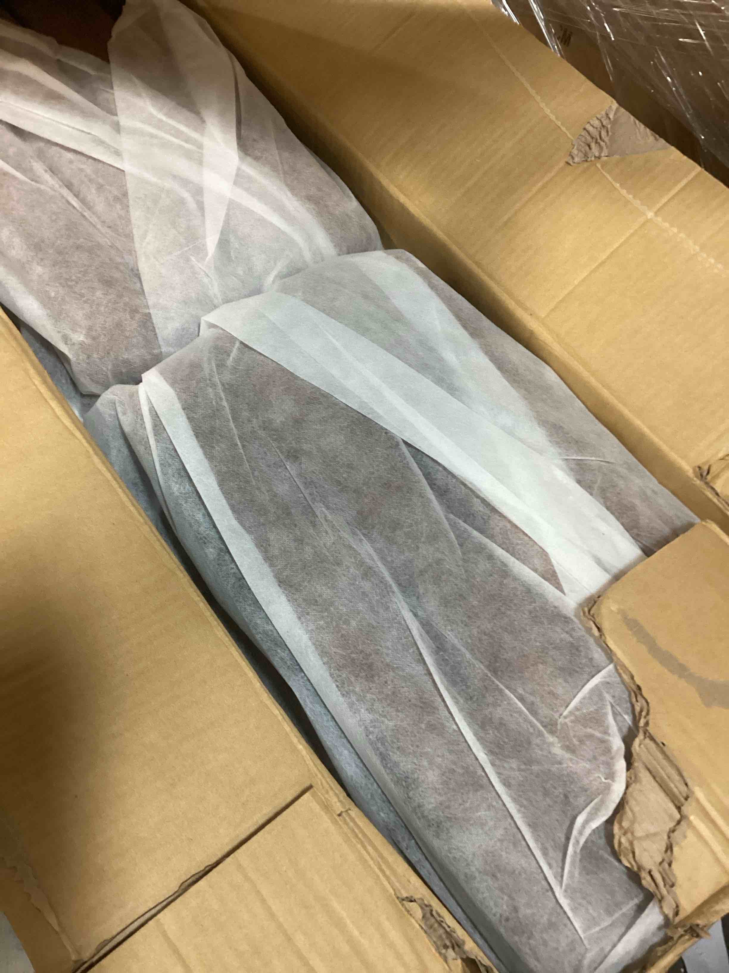 https://s3.amazonaws.com/lotting-images-prod/bidfta/GRN5771579_1704814873956.jpeg