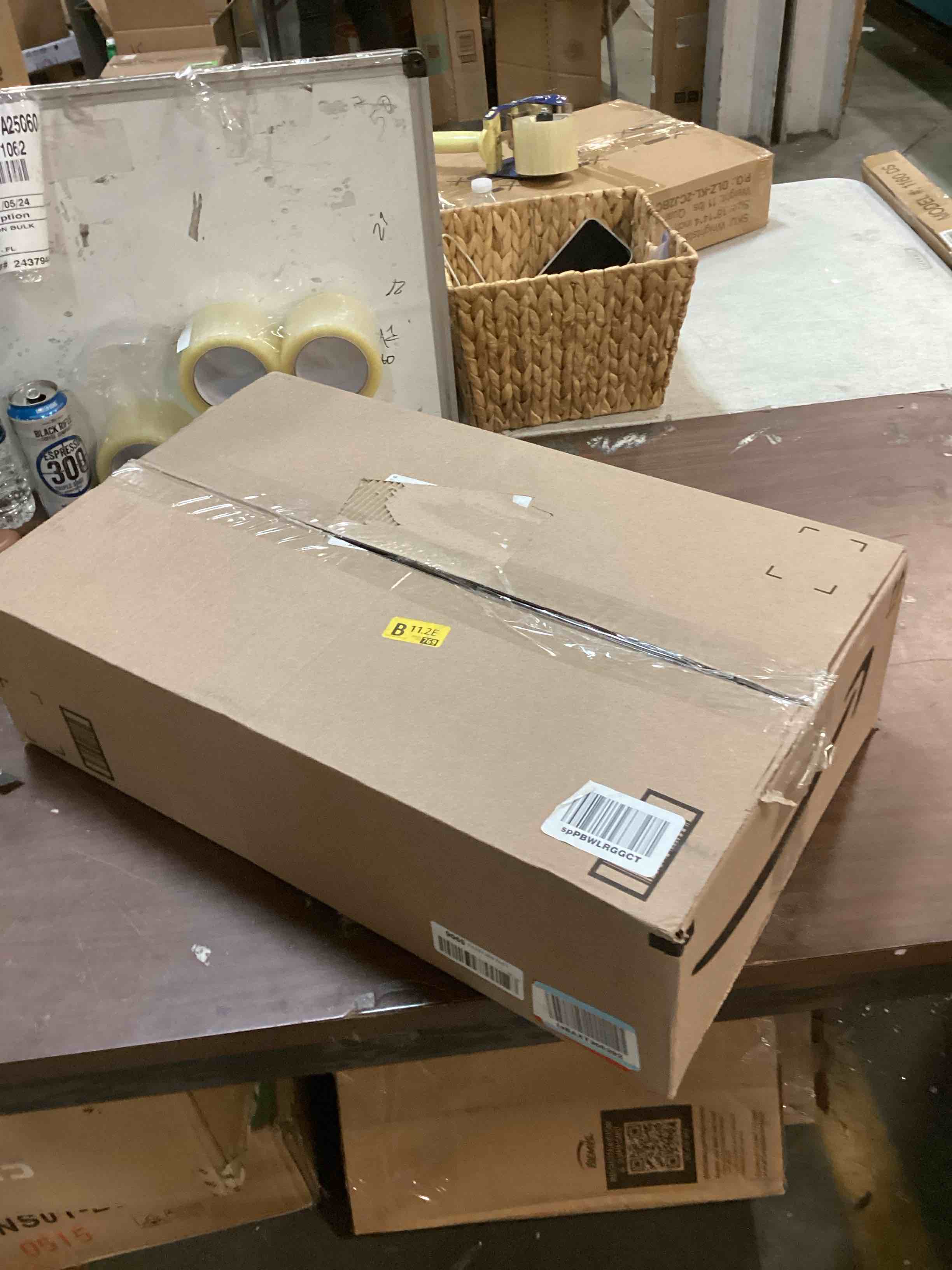 https://s3.amazonaws.com/lotting-images-prod/bidfta/GRN5771750_1704891460647.jpeg