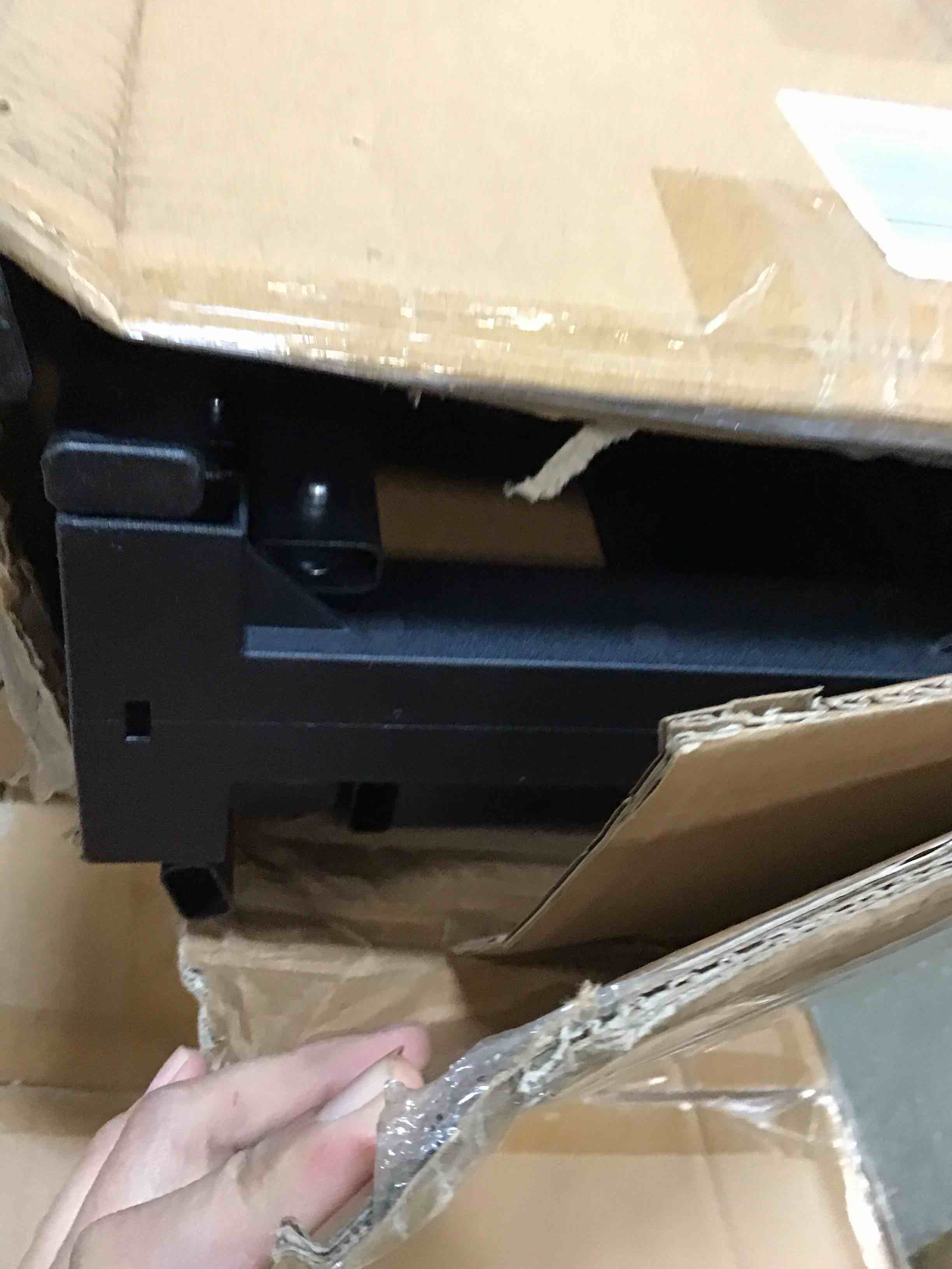 https://s3.amazonaws.com/lotting-images-prod/bidfta/GRN5771963_1704979263656.jpeg