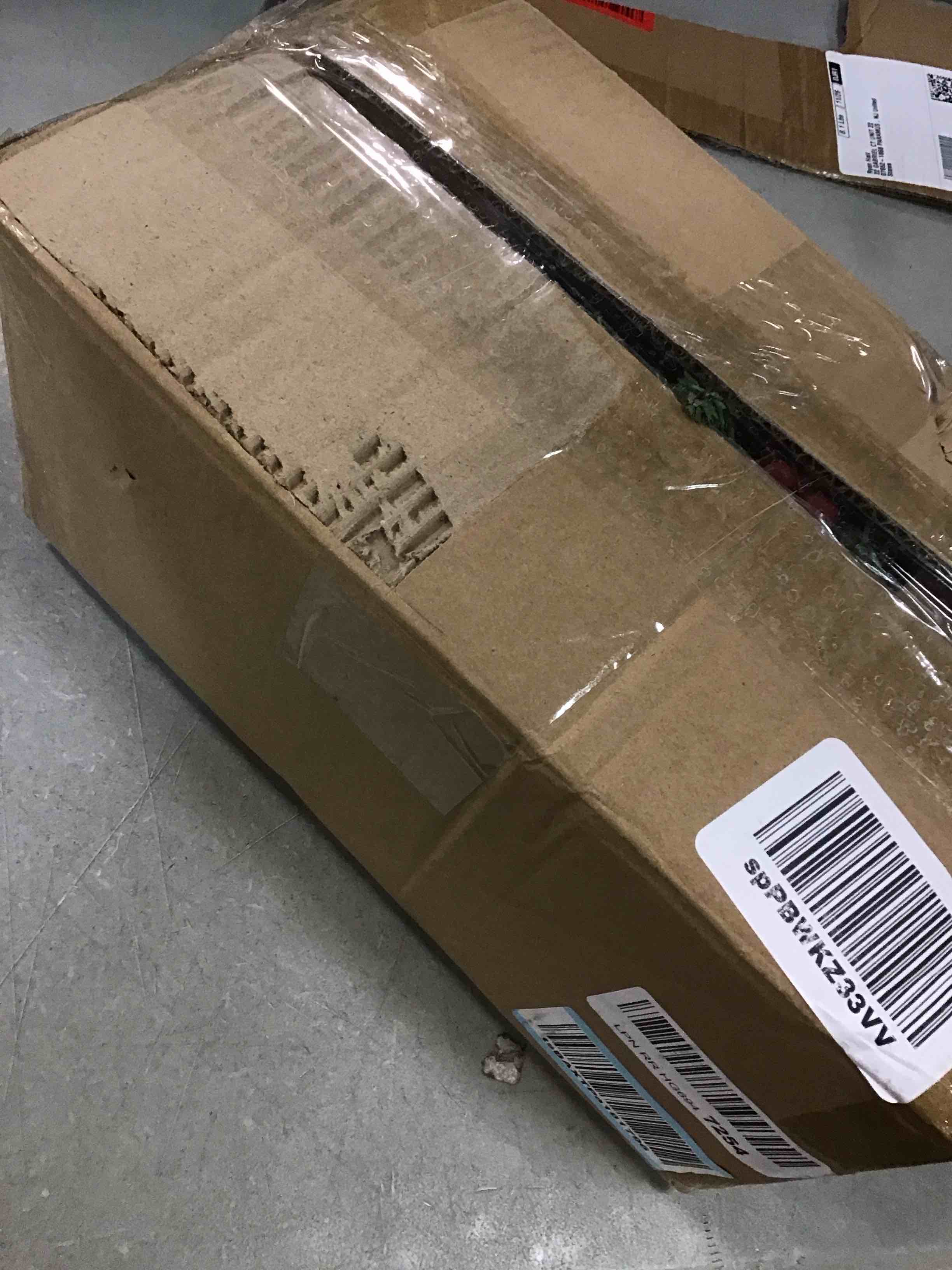 https://s3.amazonaws.com/lotting-images-prod/bidfta/GRN5772813_1703855302656.jpeg