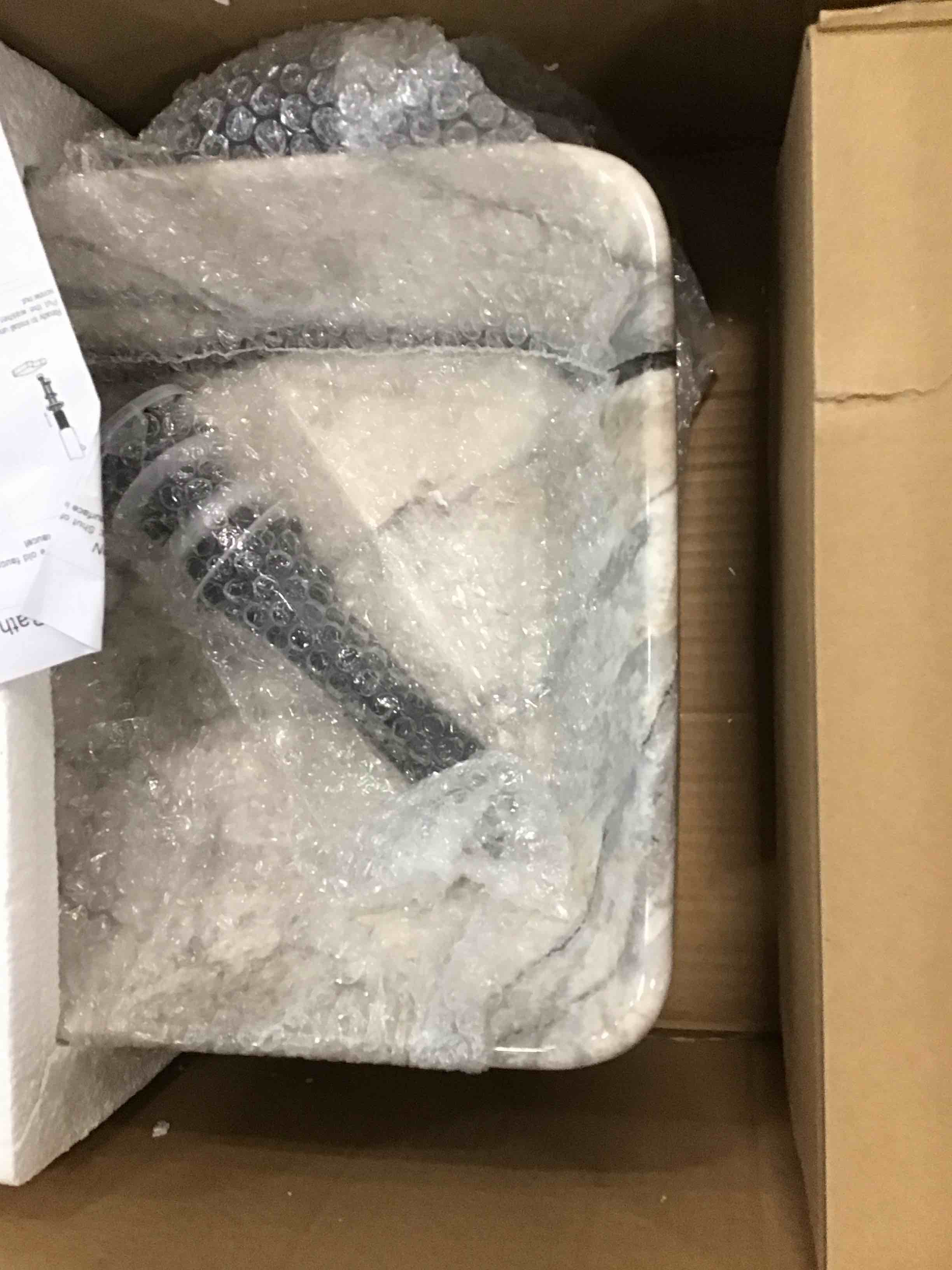 https://s3.amazonaws.com/lotting-images-prod/bidfta/GRN5773525_1704298785000.jpeg