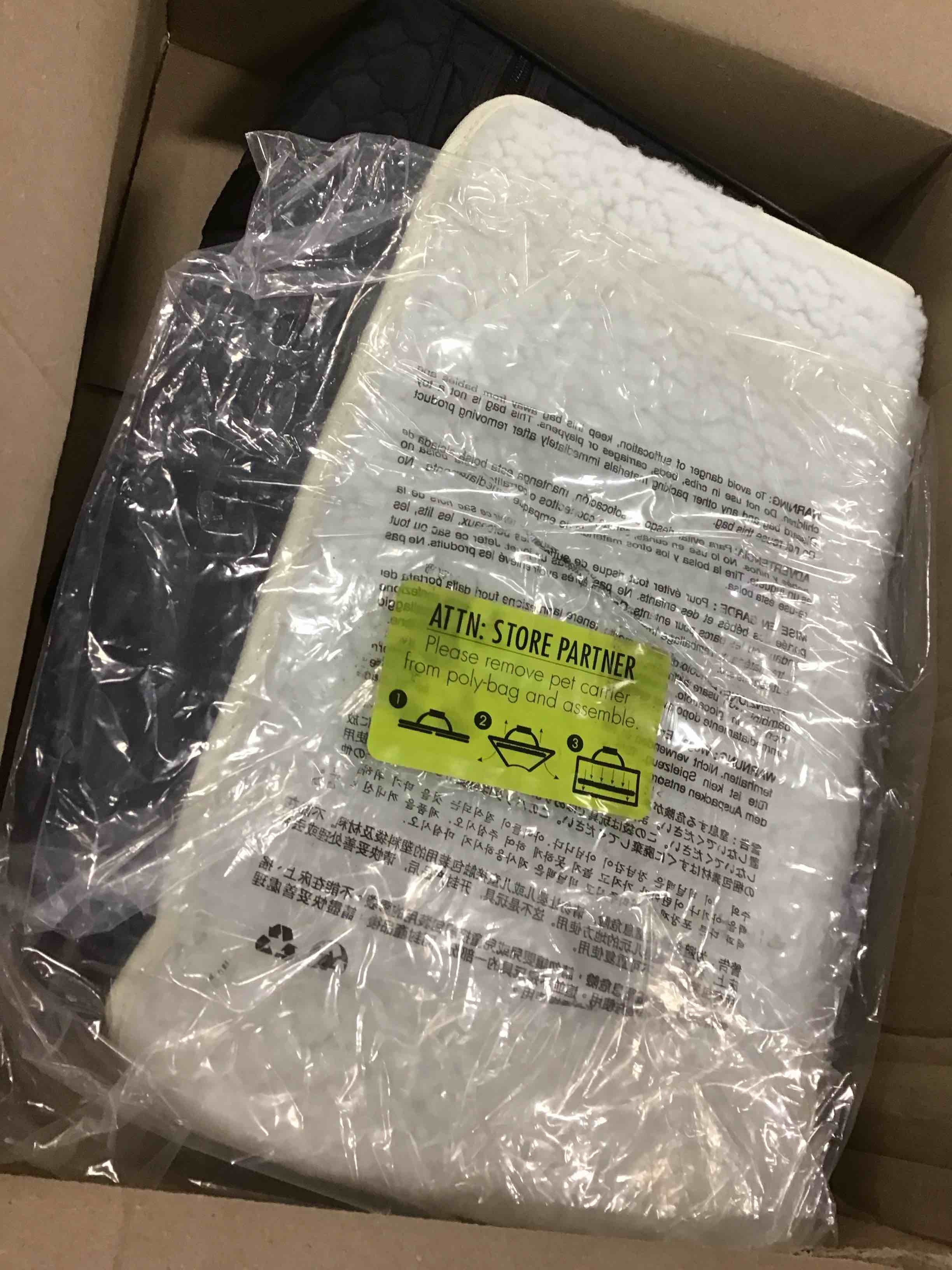 https://s3.amazonaws.com/lotting-images-prod/bidfta/GRN5773607_1704311059559.jpeg