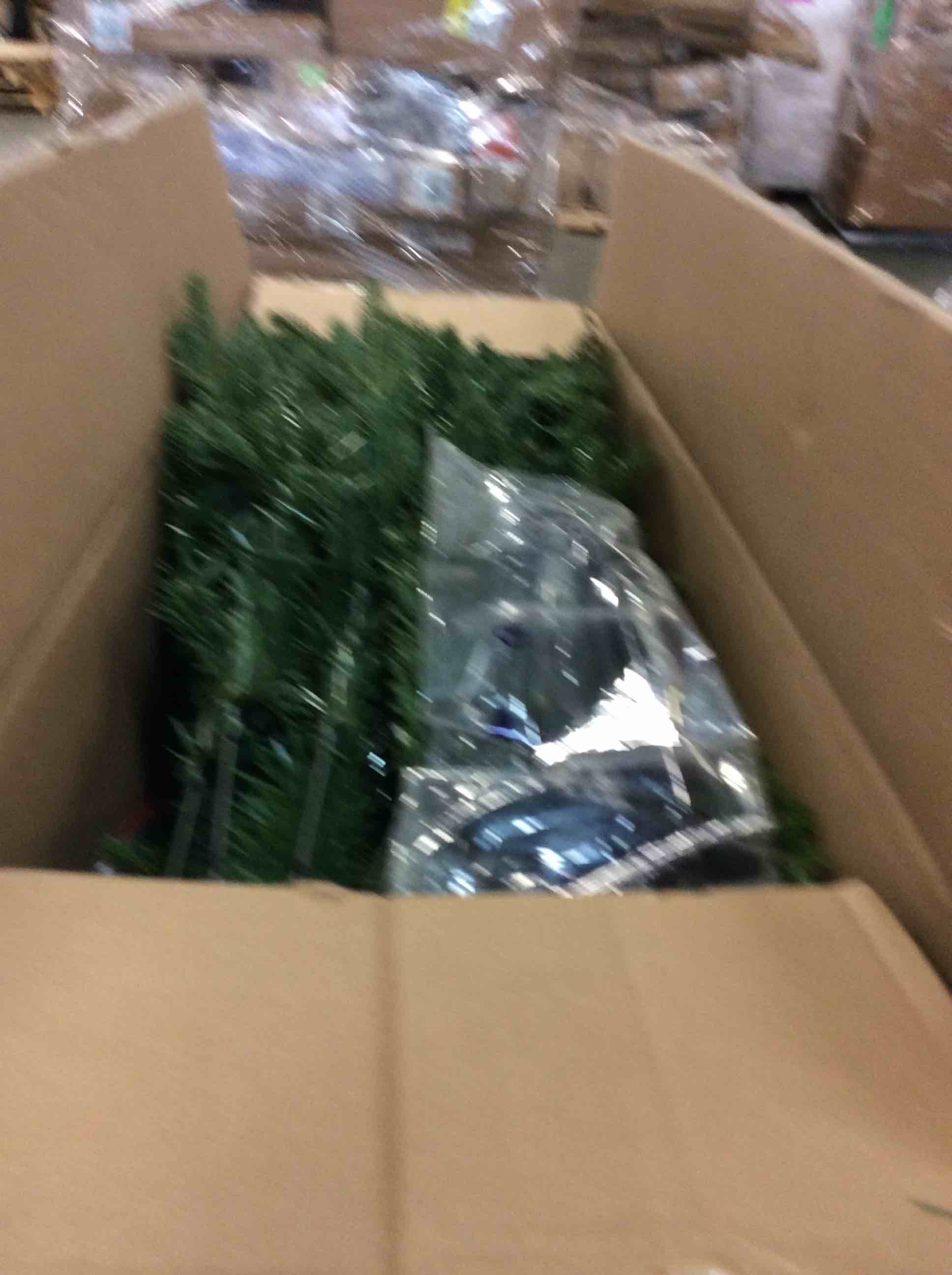 https://s3.amazonaws.com/lotting-images-prod/bidfta/GRN5773984_1704221843289.jpeg