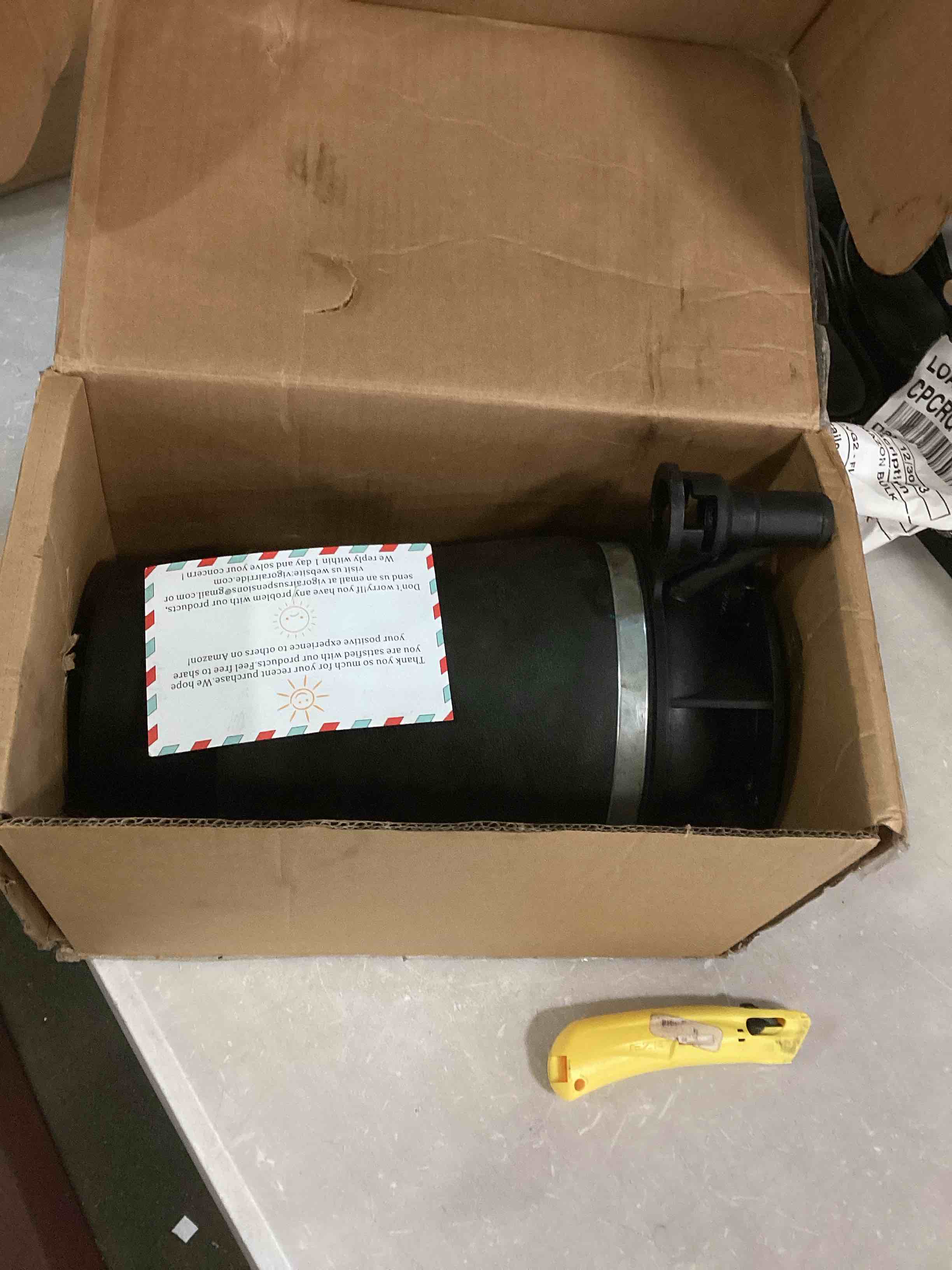 https://s3.amazonaws.com/lotting-images-prod/bidfta/GRN5774075_1704288720579.jpeg